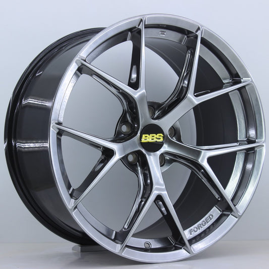 R1 Wheels 19 inç 5*112 ET42 Siyah Jant Takımı (J-3215)