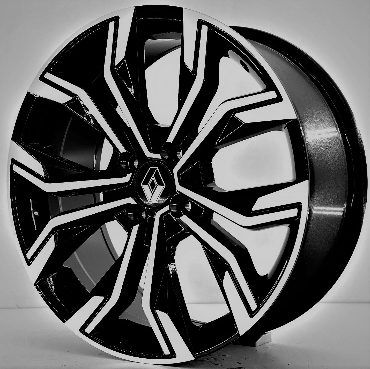 R1 Wheels 15 inç 4*100 ET35 Siyah Jant Takımı (J-254)