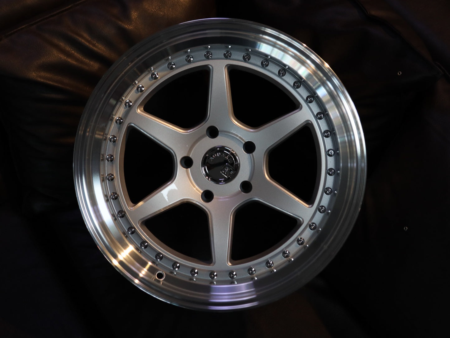 SLK 18 inç 5*120 ET20 Metalik Gri Jant Takımı (J-2124)