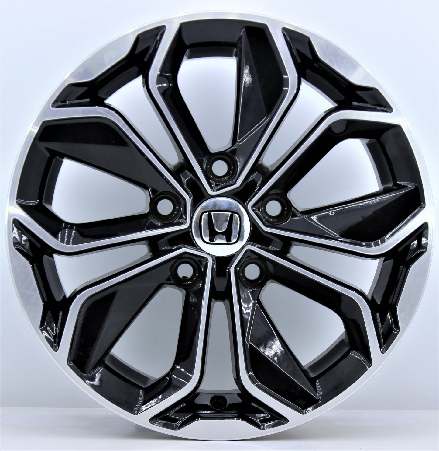 R1 Wheels 15 inç 5*114.3 ET35 Siyah Jant Takımı (J-947) Modelleri
