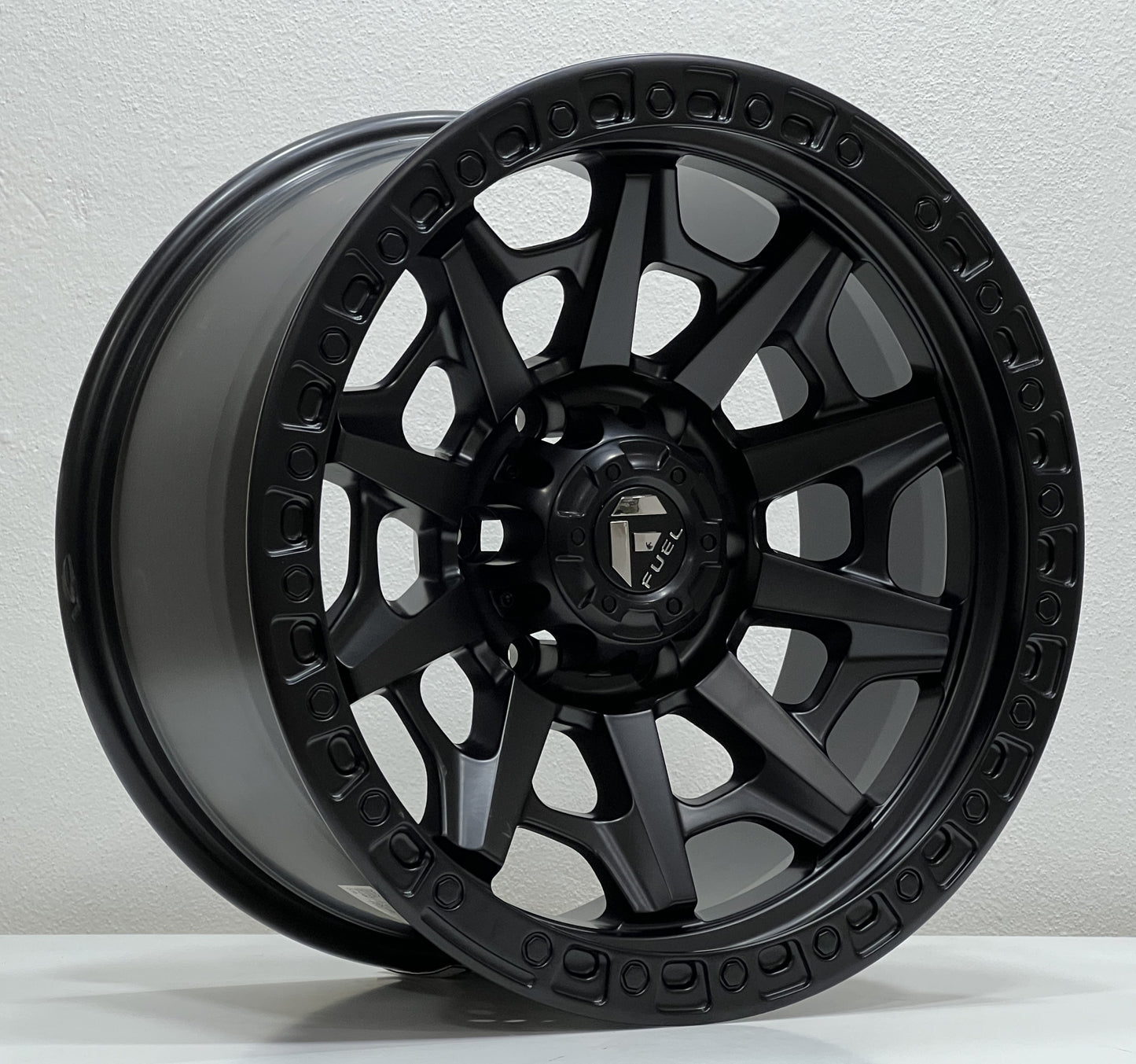 SRW 16 inç 6*139.7 ET10 Mat Siyah Jant Takımı (J-2128)