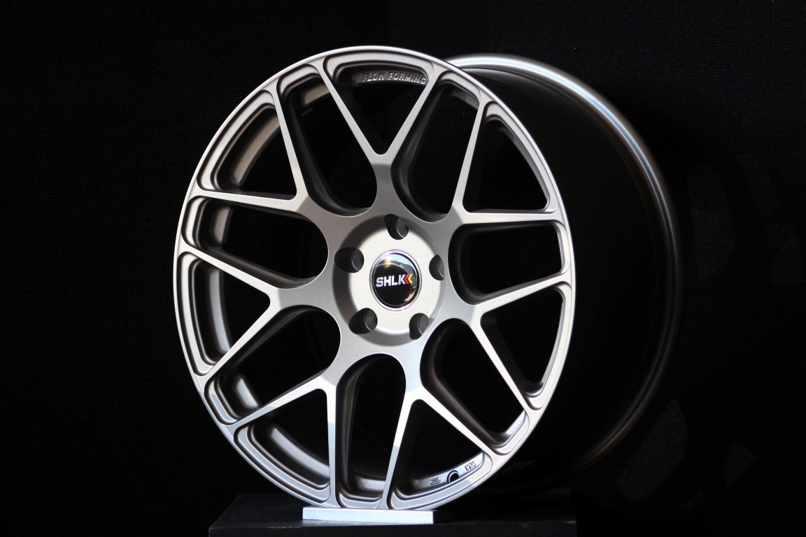 SLK 19 inç 5*120 ET37 Mat Füme Jant Takımı (J-2122) Modelleri