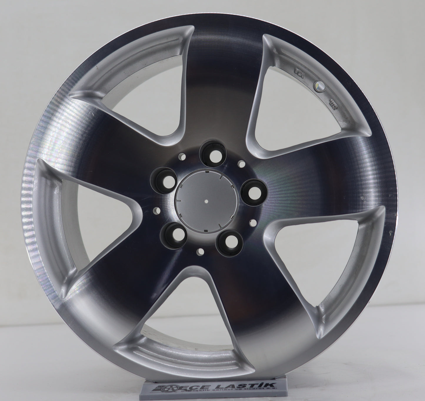 R1 Wheels 16 inç 5*112 ET35 Metalik Gri Jant Takımı (J-2034) - KolayOto