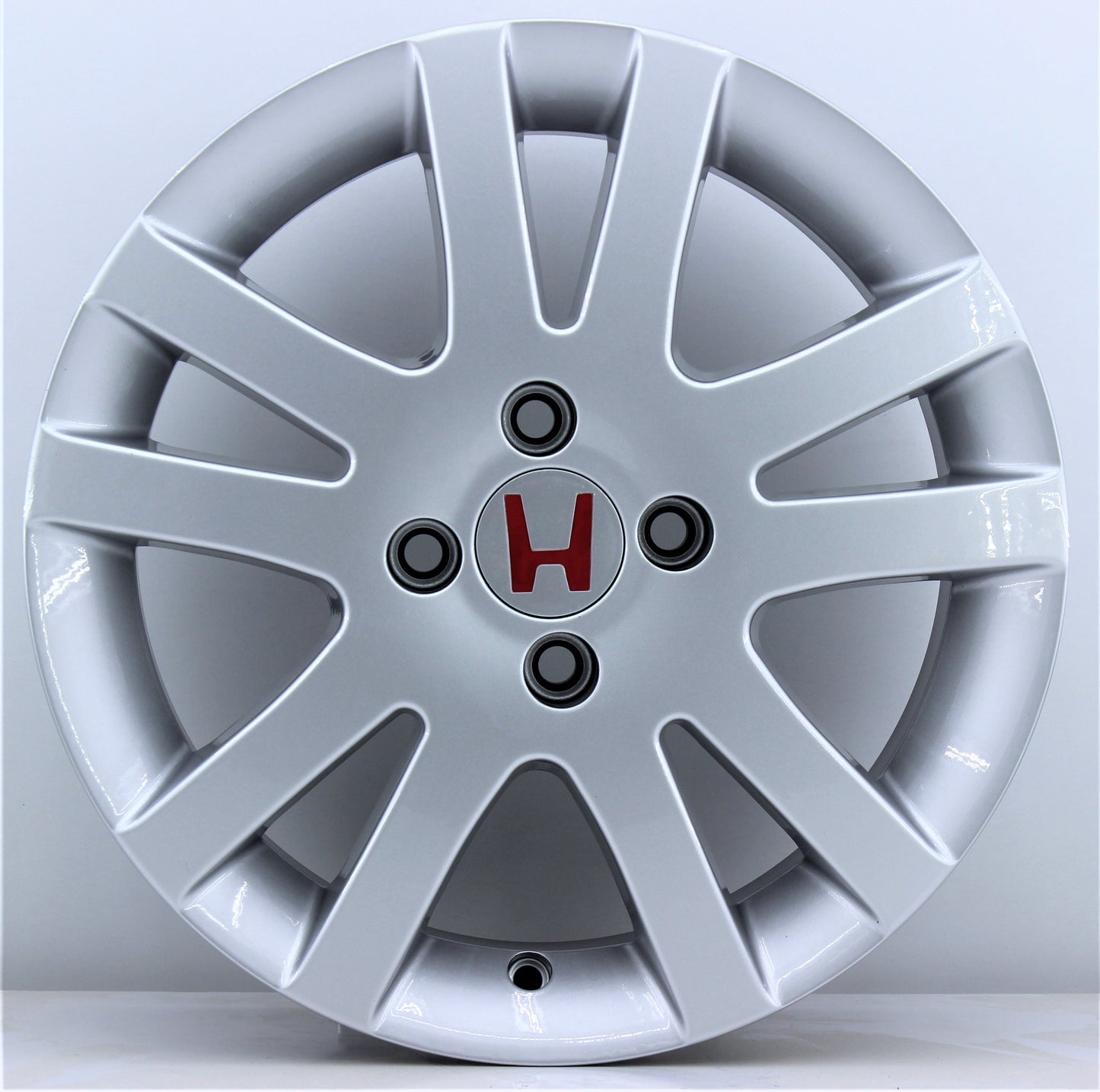 R1 Wheels 15 inç 4*100 ET45 Metalik Gri Jant Takımı (J-292) Modelleri