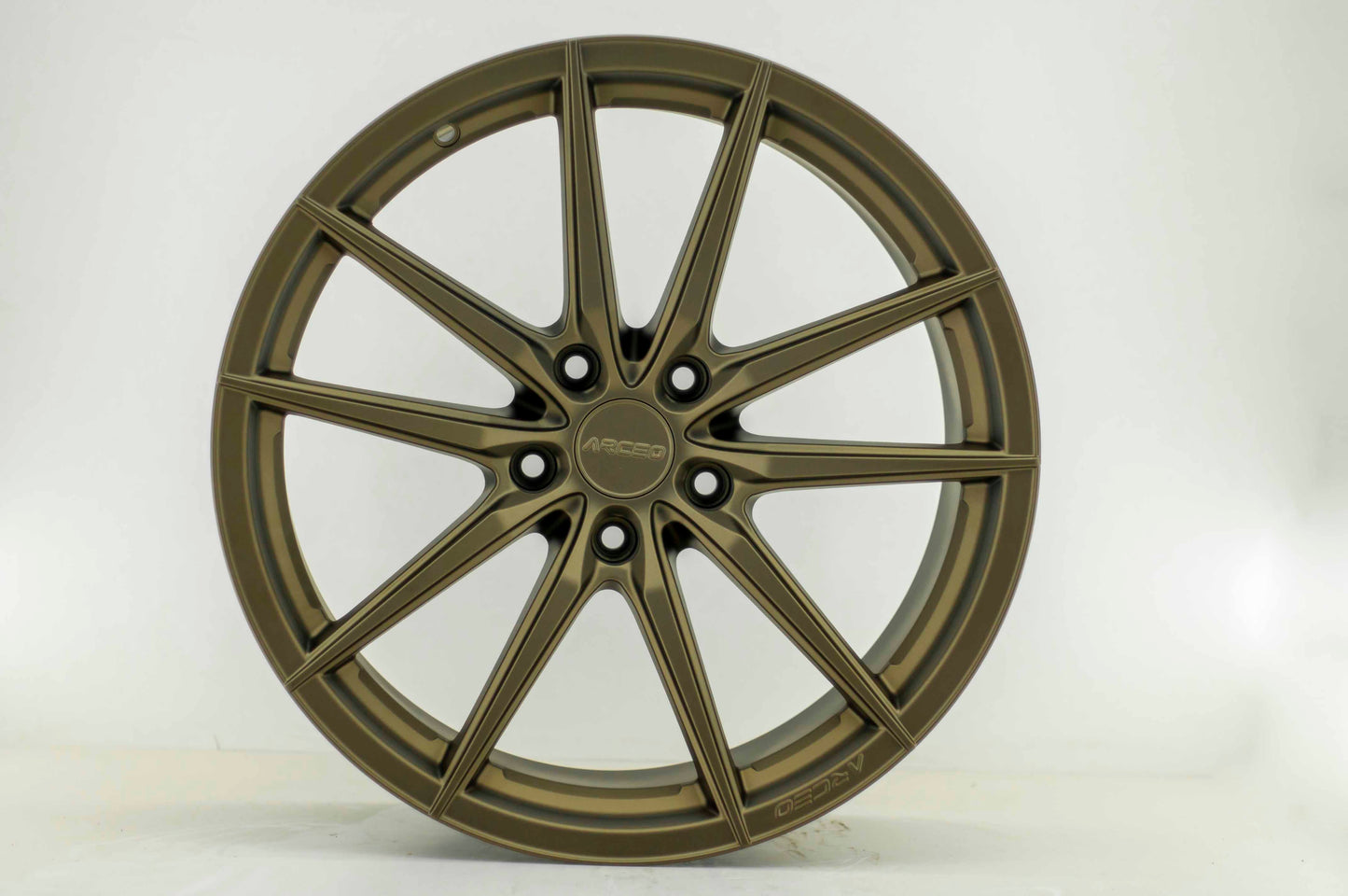 ARC 19 inç 5*120 ET37 Bronz Jant Takımı (J-1615) - KolayOto