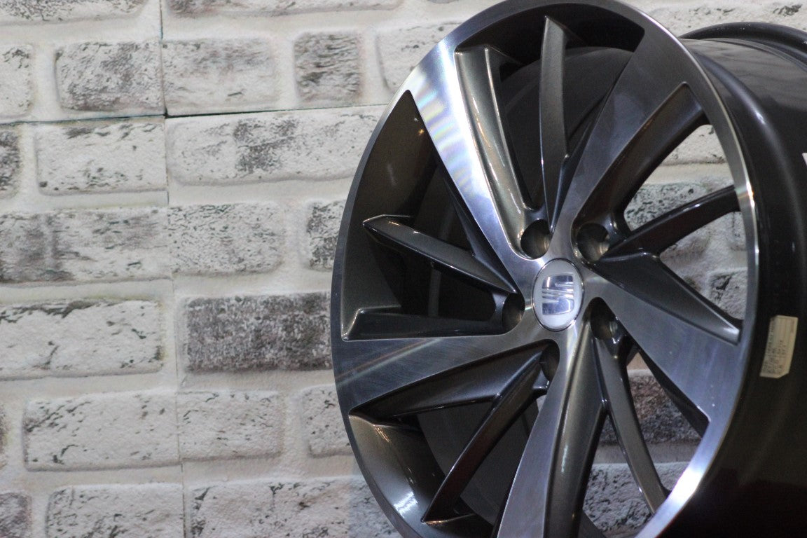 SRW 18 inç 5*112 ET45 Füme Jant Takımı (J-2130) Fiyatları