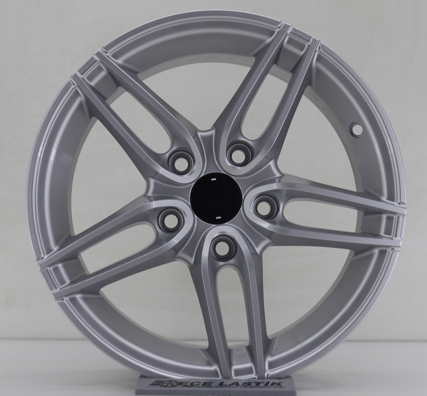 R1 Wheels 15 inç 5*112 ET35 Metalik Gri Jant Takımı (J-1067)