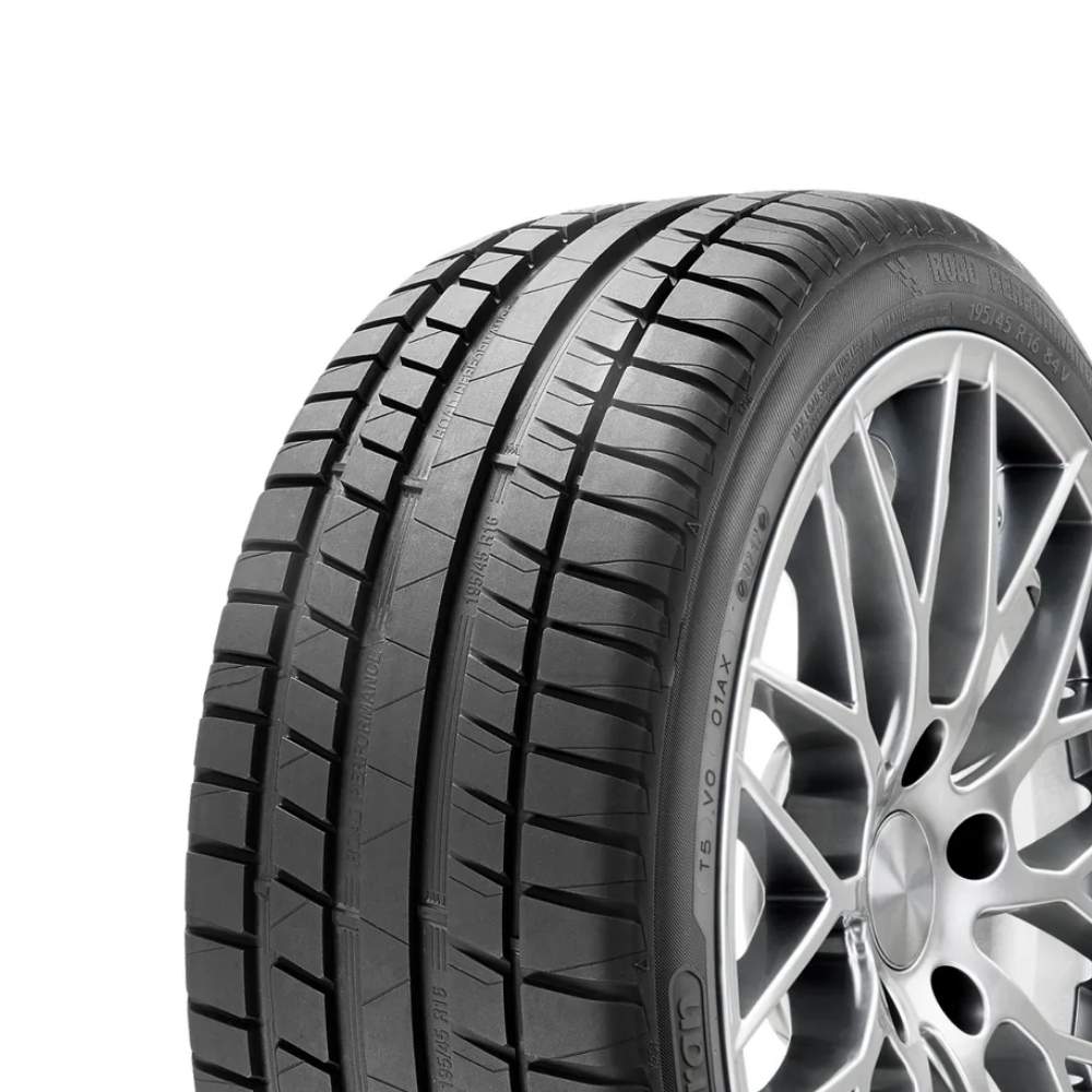 Kormoran Road Performance 195/60R15 88V Lastiği