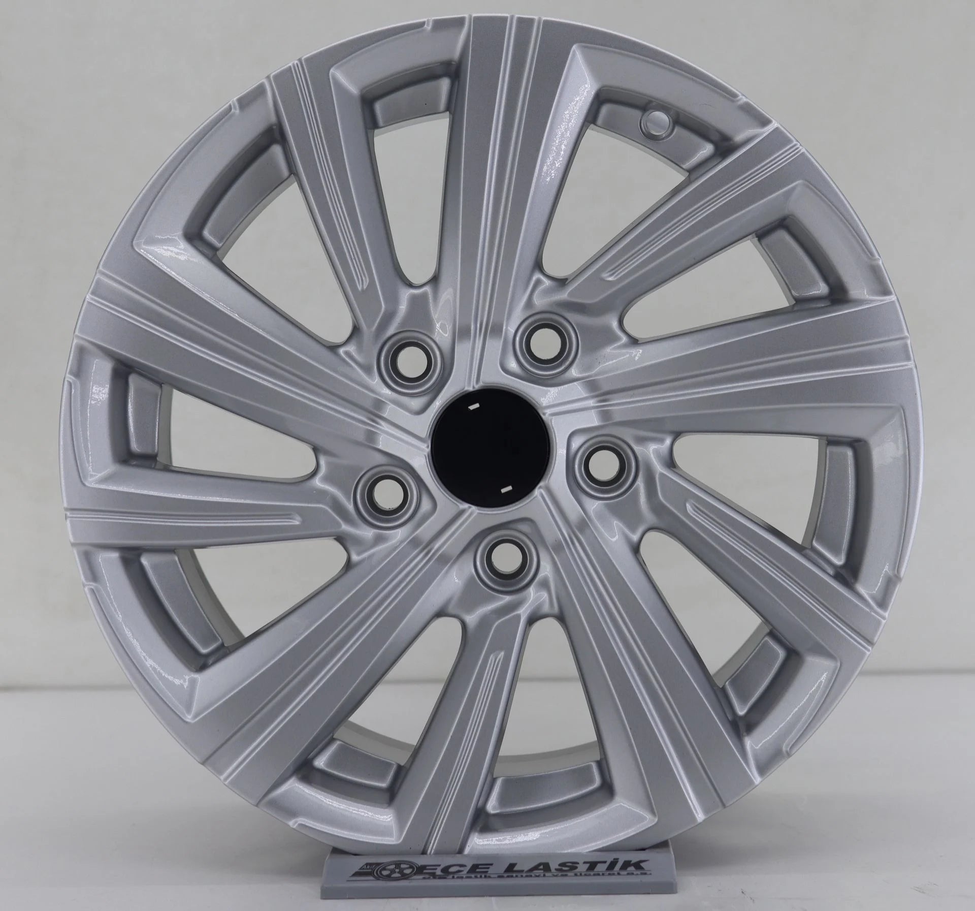 R1 Wheels 15 inç 5*114.3 ET40 Metalik Gri Jant Takımı (2287) - KolayOto