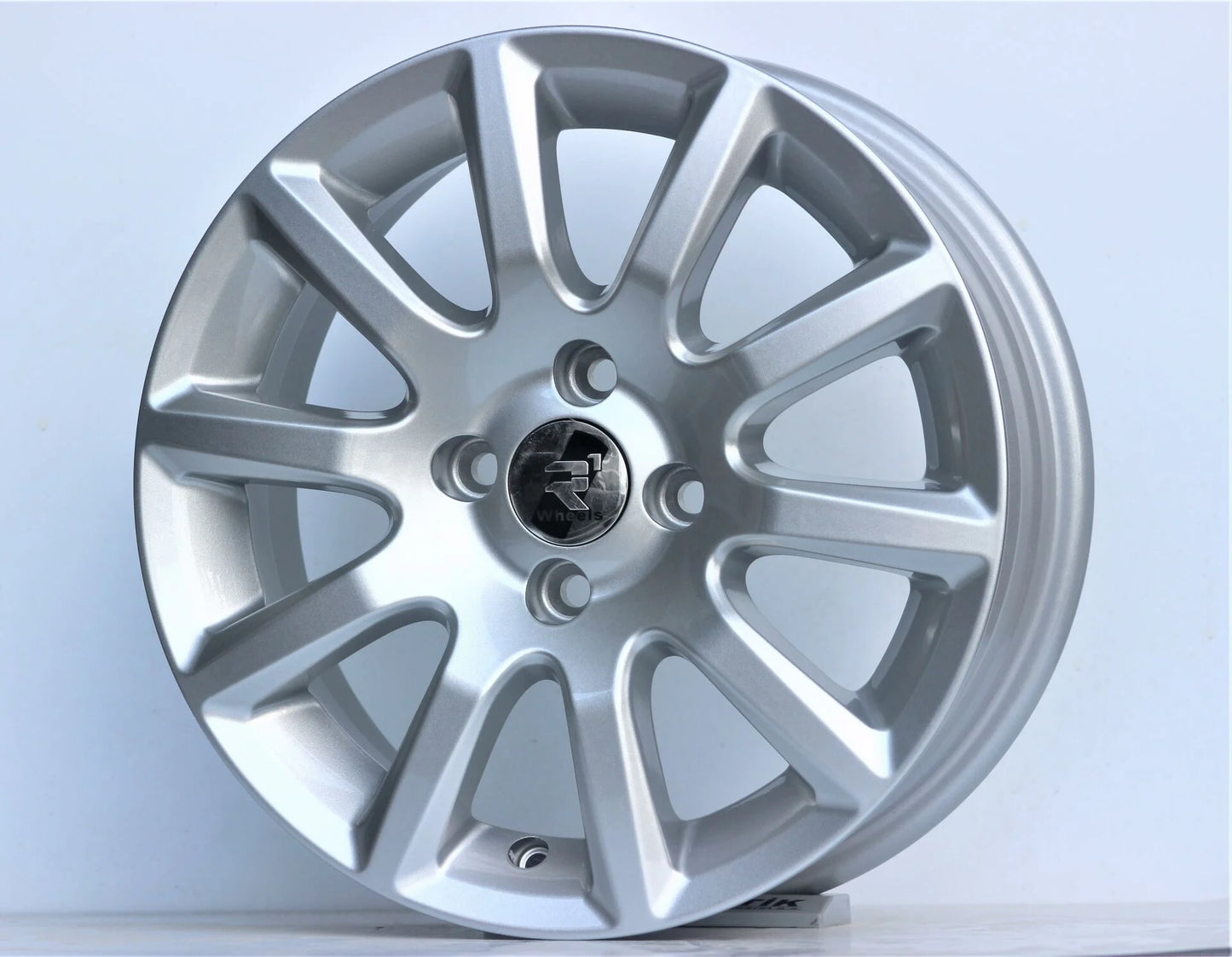 R1 Wheels 16 inç 4*100 ET35 Metalik Gri Jant Takımı (J-177) - KolayOto