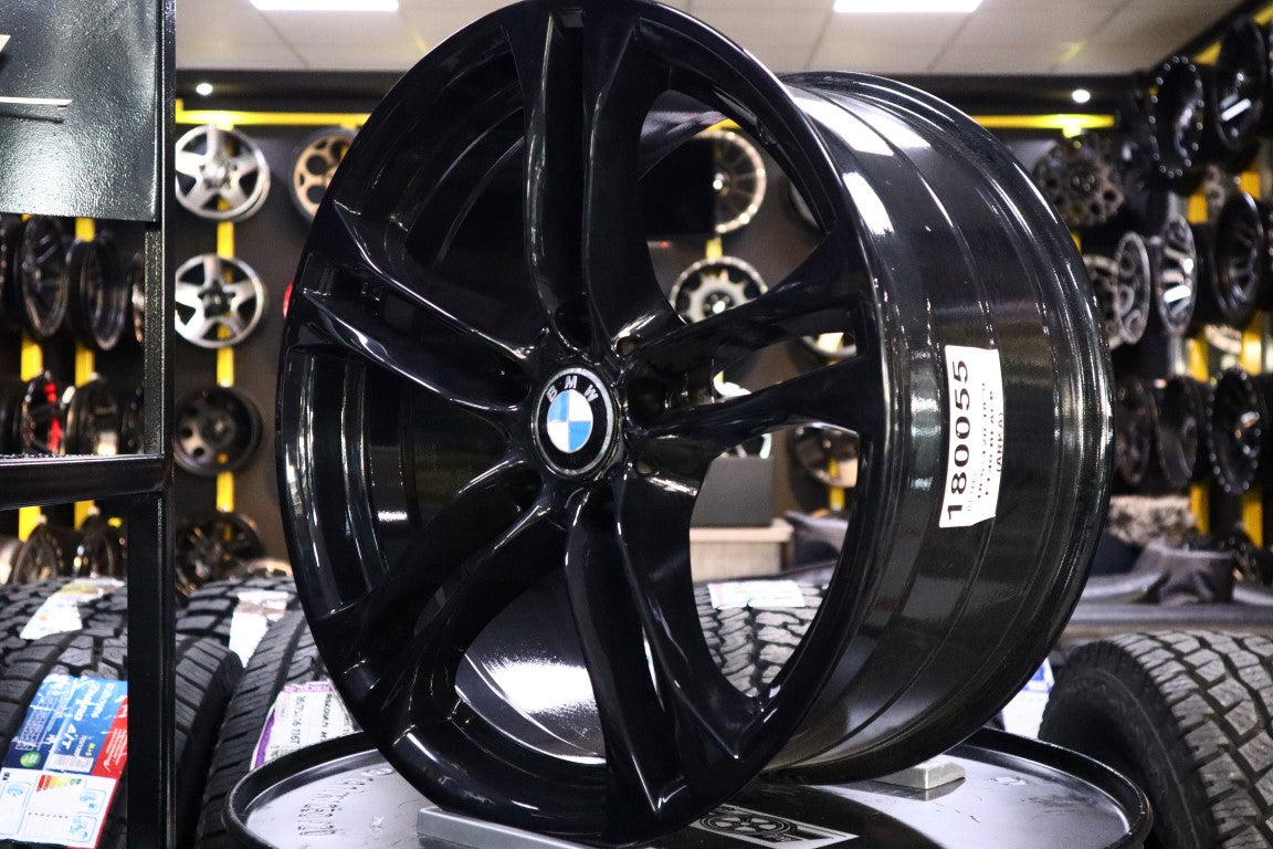 R1 Wheels 18 inç 5*120 ET40 Siyah Jant Takımı (J-2051) - KolayOto