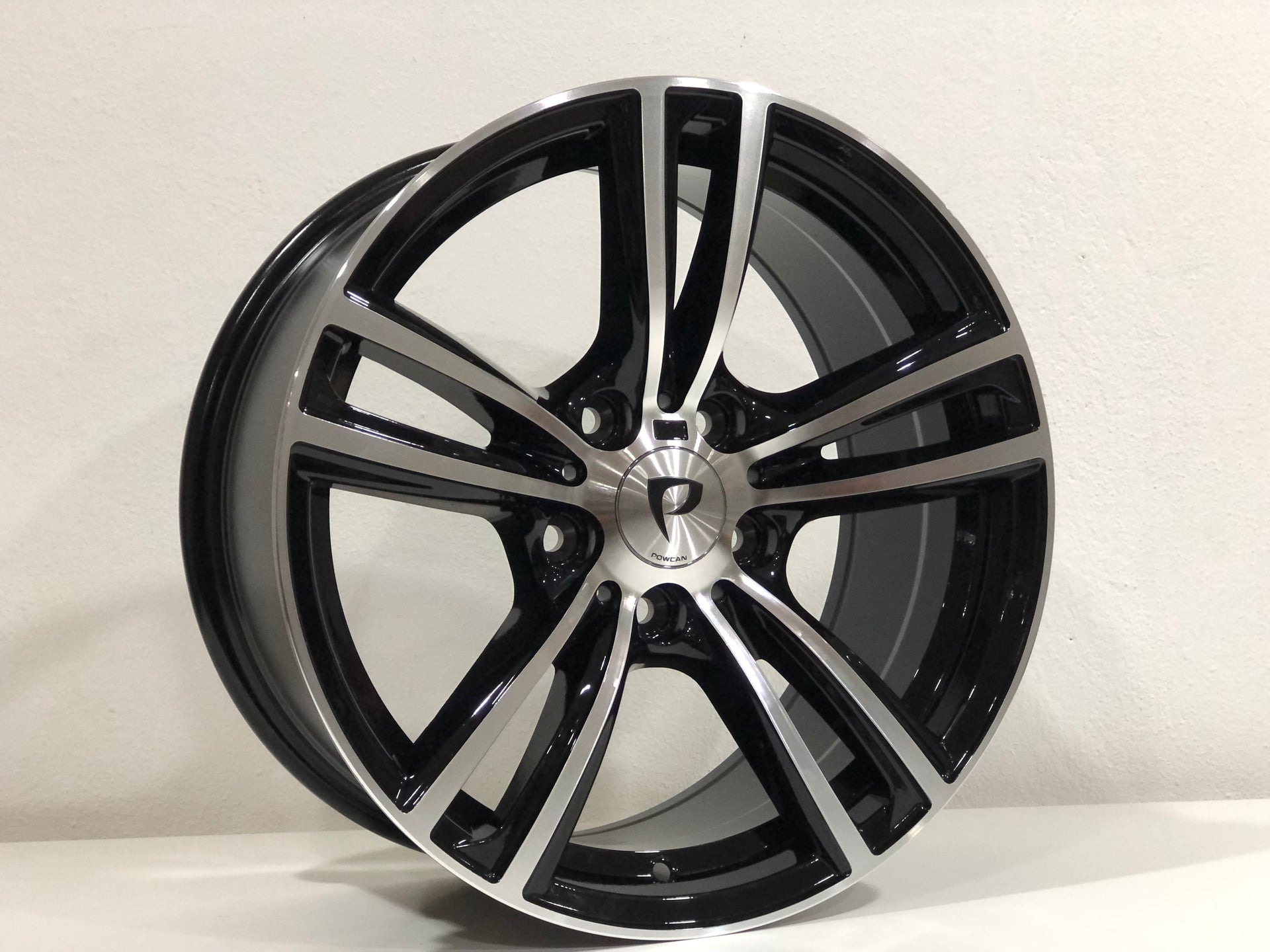 BK 17 inç 5*120 ET35 Siyah Jant Takımı (J-1727) - KolayOto