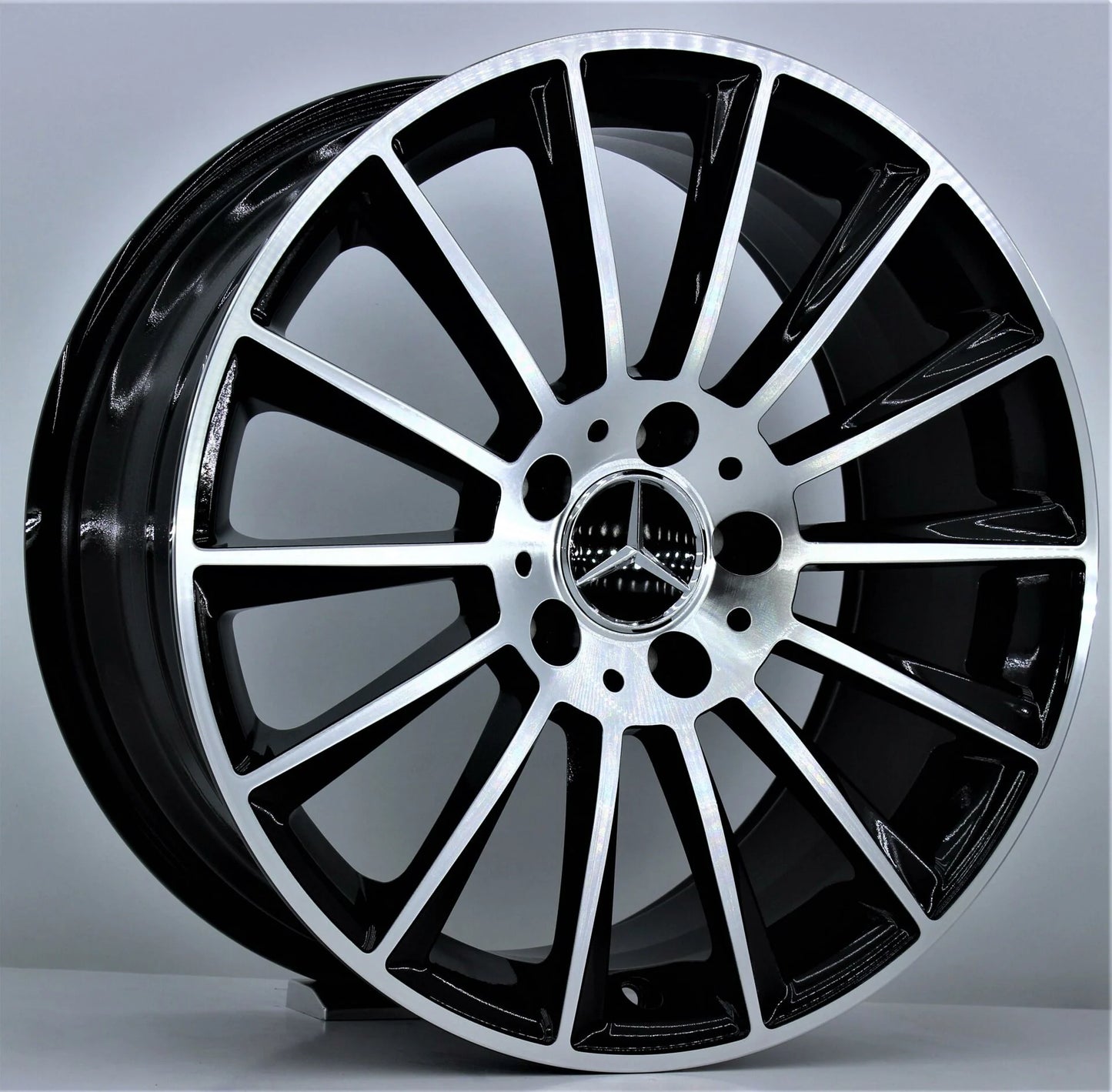 R1 Wheels 18 inç 5*112 ET35 Siyah Jant Takımı (J-1319) - KolayOto