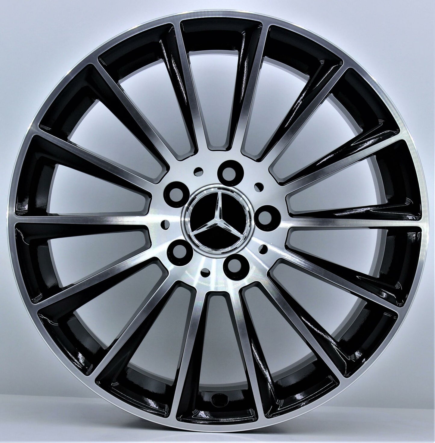 R1 Wheels 19 inç 5*112 ET48 Parlak Siyah Jant Takımı (J-487) - KolayOto