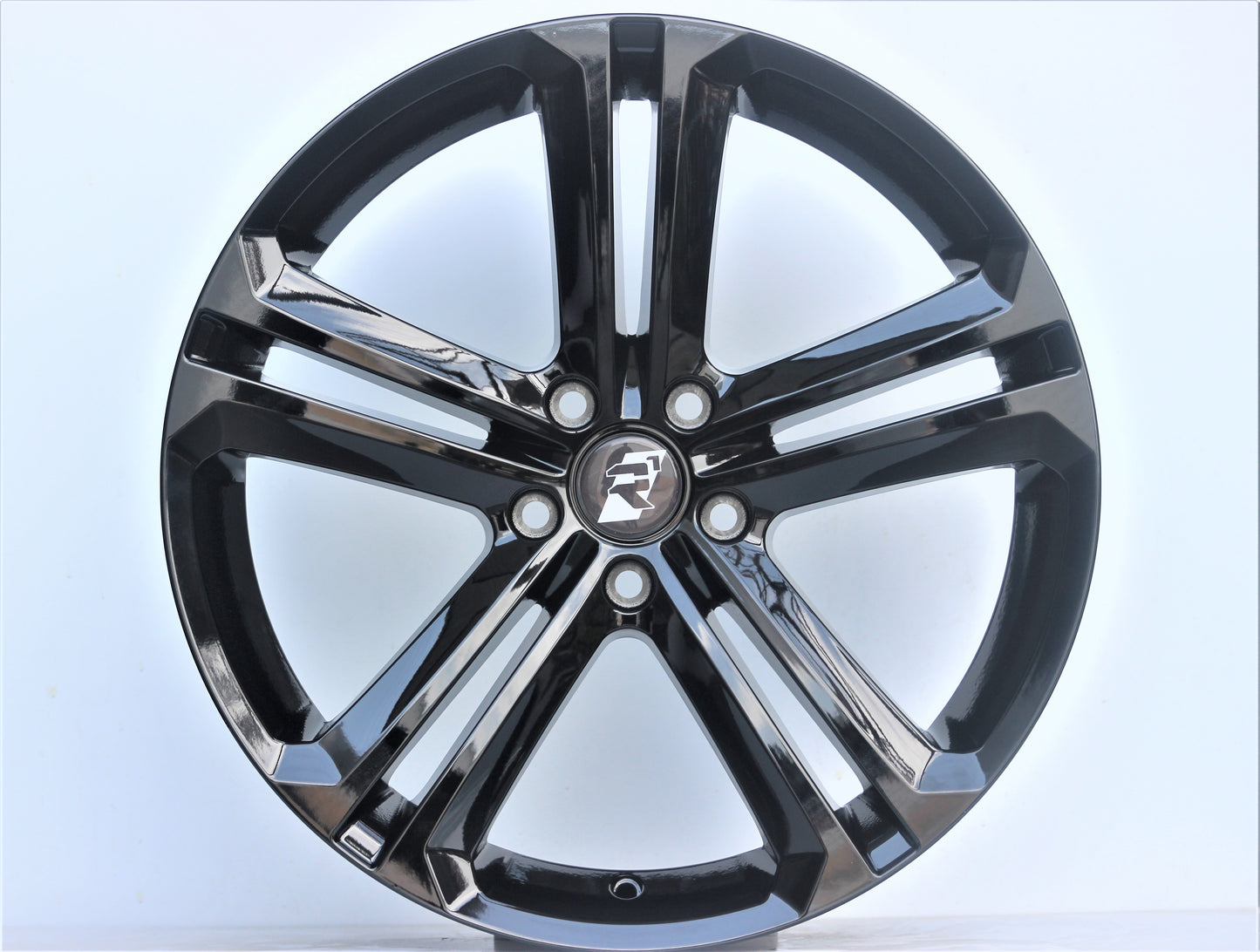 R1 Wheels 19 inç 5*112 ET42 Siyah Jant Takımı (J-854) - KolayOto