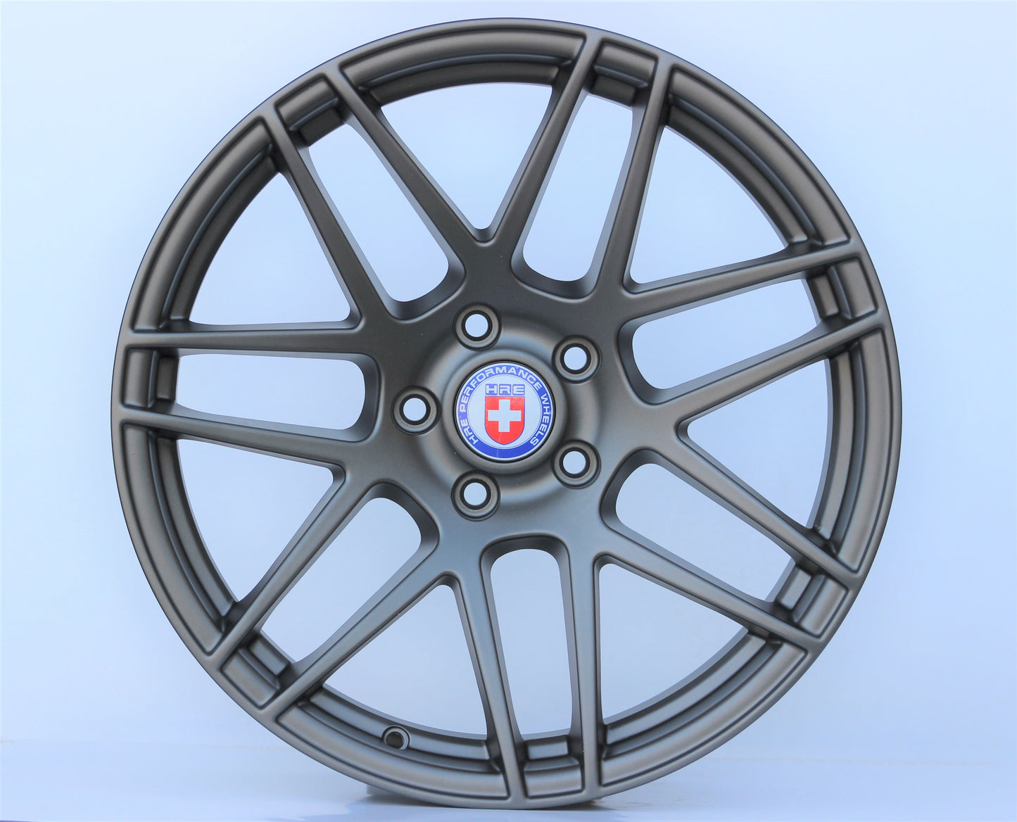 R1 Wheels 19 inç 5*120 ET38 Mat Füme Jant Takımı (J-1140) - KolayOto