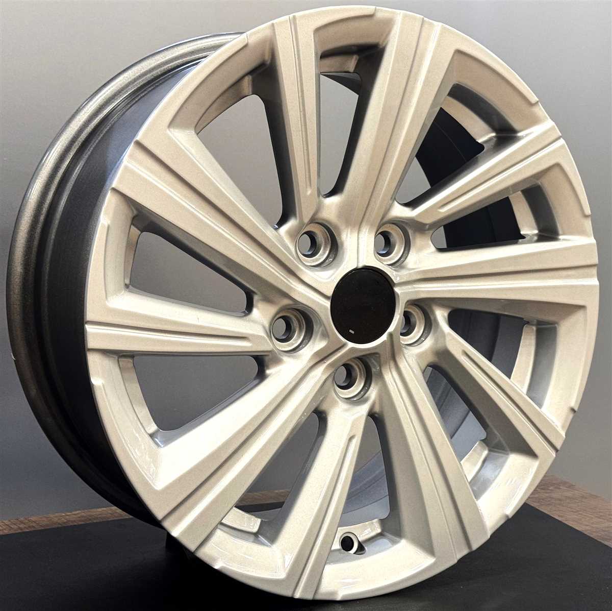 R1 Wheels 16 inç 5*120 ET40 Metalik Gri Jant Takımı (J-3603) - KolayOto