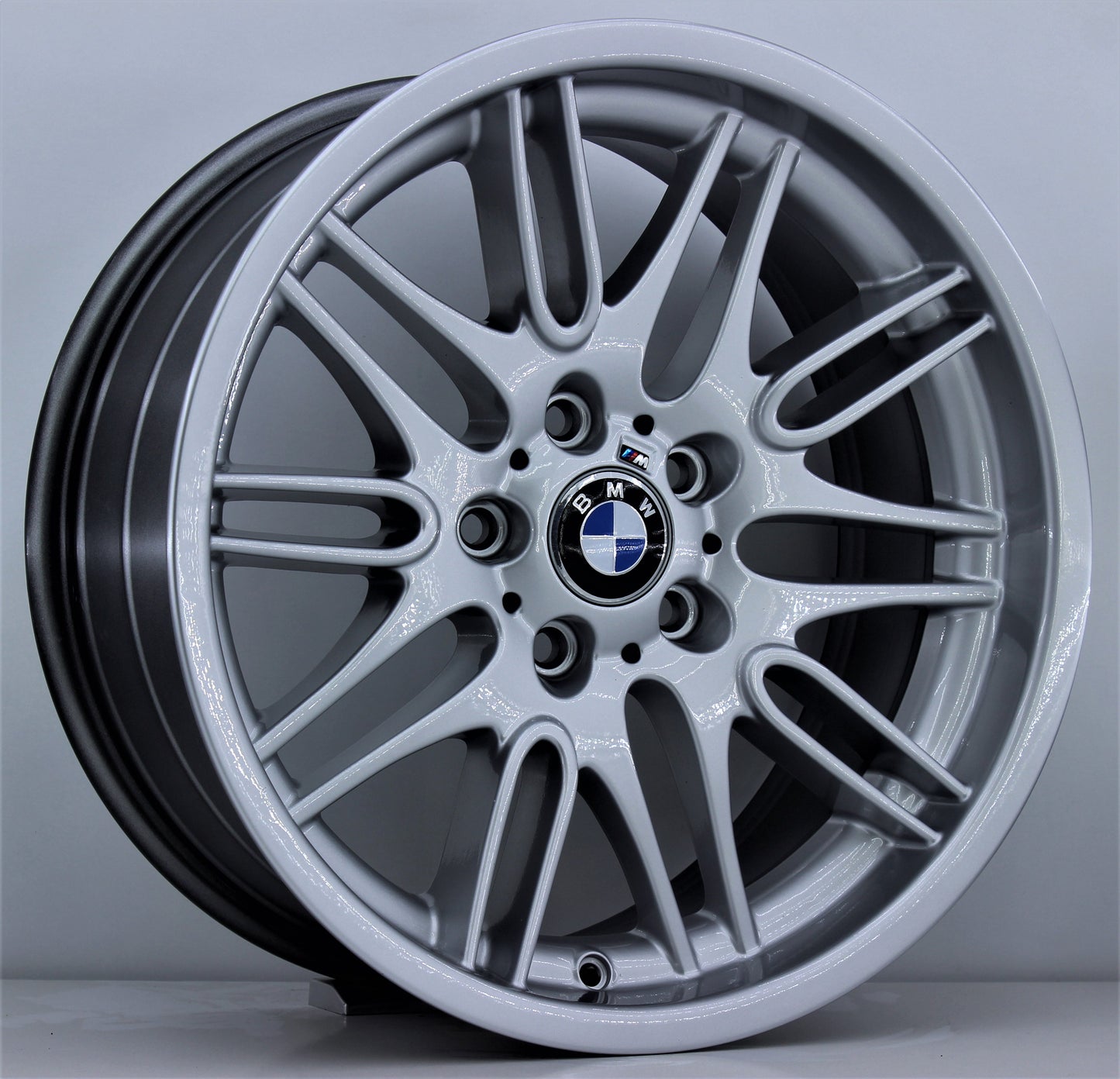 R1 Wheels 18 inç 5*120 ET20 Metalik Gri Jant Takımı (J-559) - KolayOto