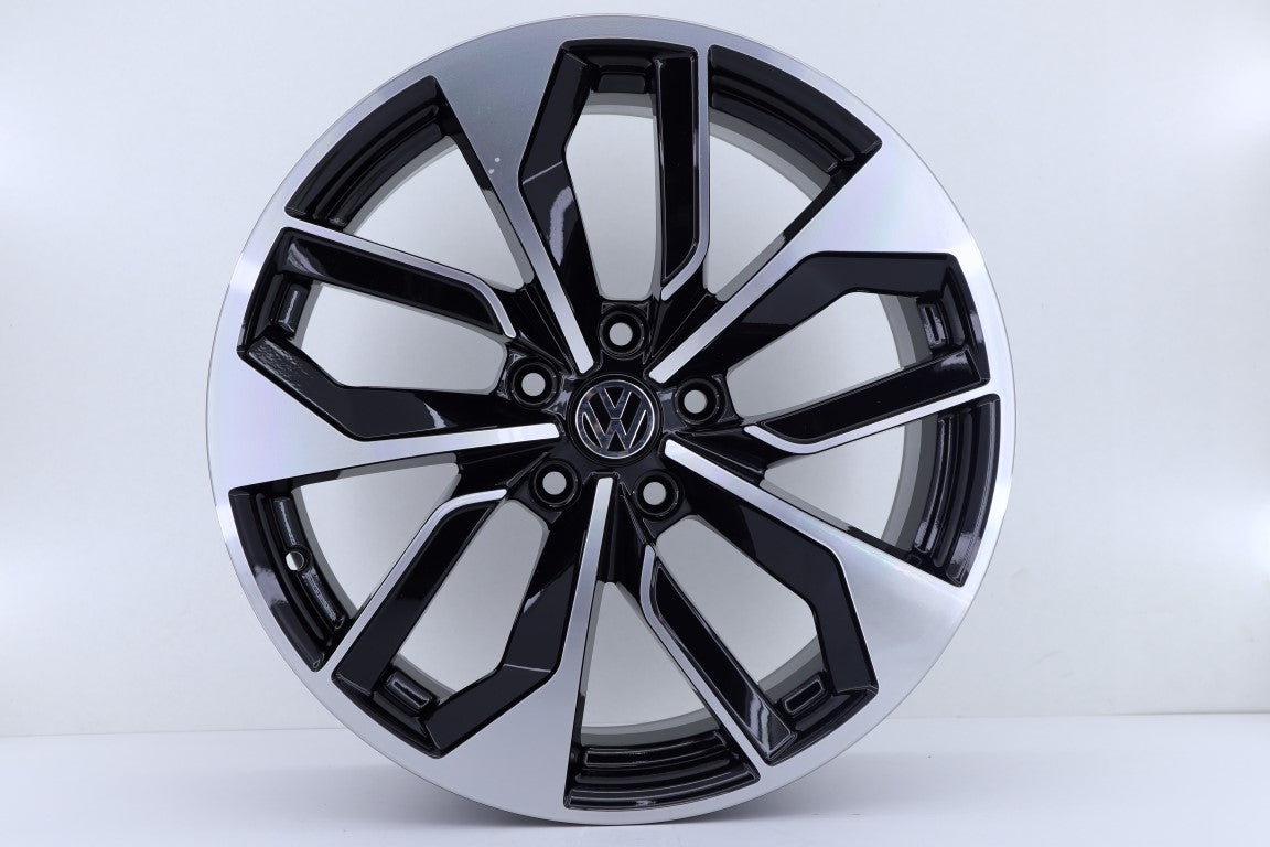 R1 Wheels 18 inç 5*112 ET35 Siyah Jant Takımı (J-646) - KolayOto