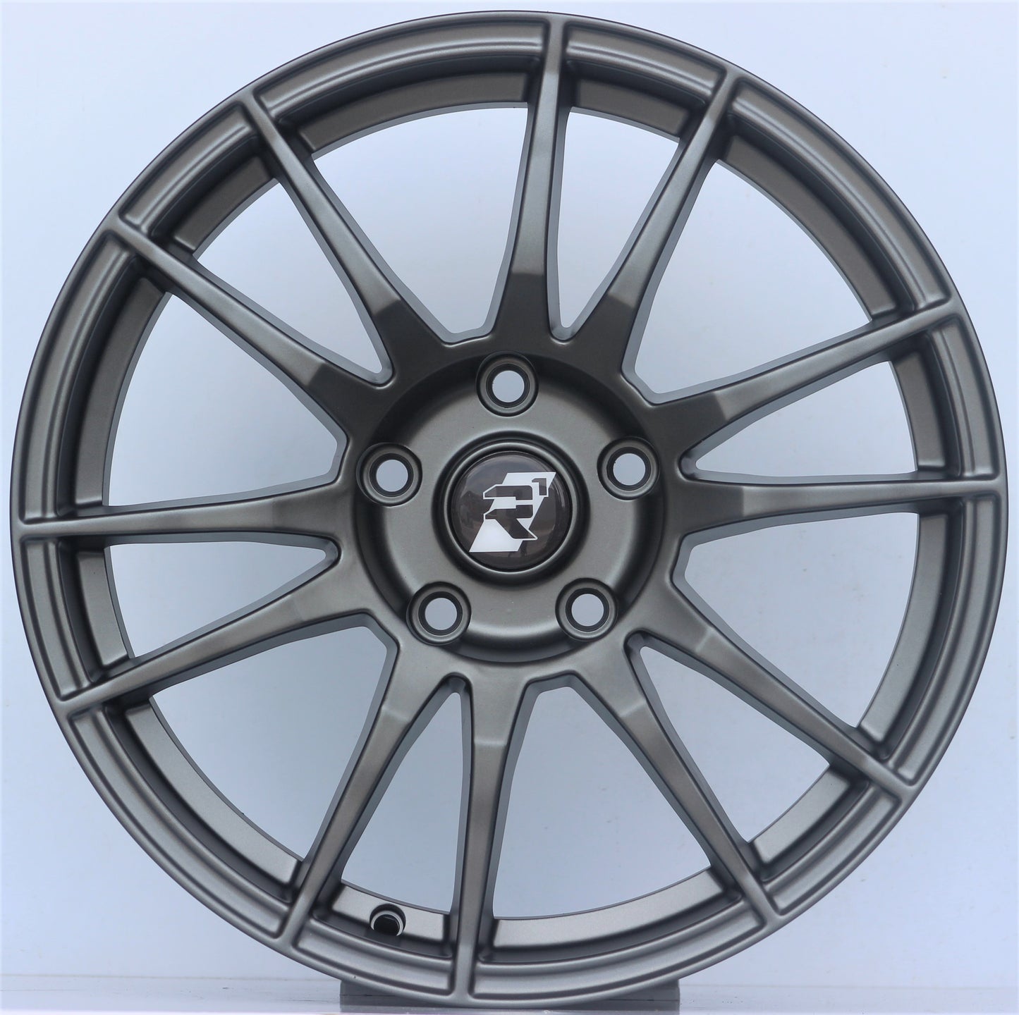 R1 Wheels 17 inç 5*112 ET35 Mat Jant Takımı (J-956) - KolayOto