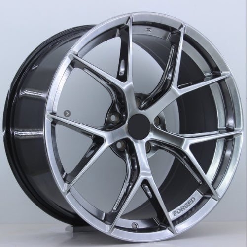 R1 Wheels 20 inç 5*114.3 ET36 Siyah Jant Takımı (J-3709)