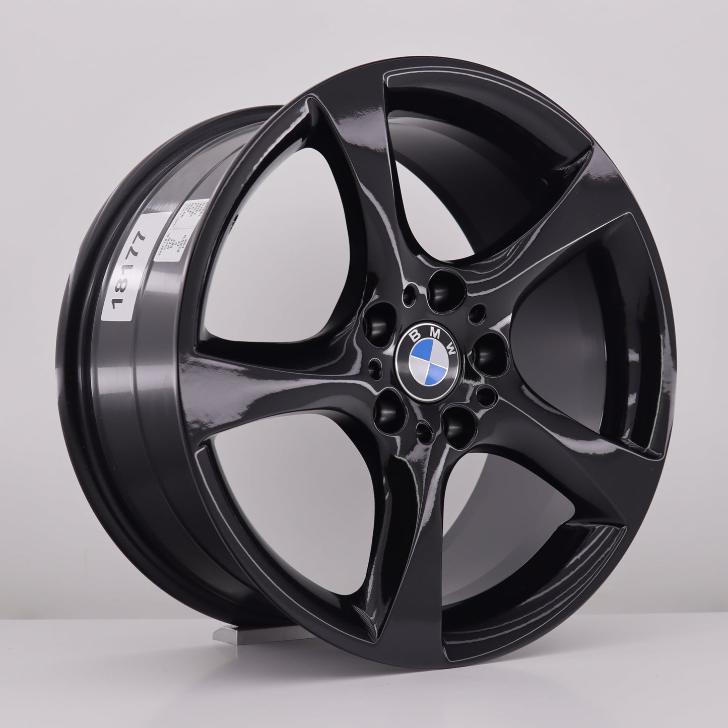 R1 Wheels 18 inç 5*120 ET37 Siyah Jant Takımı (J-1079) - KolayOto