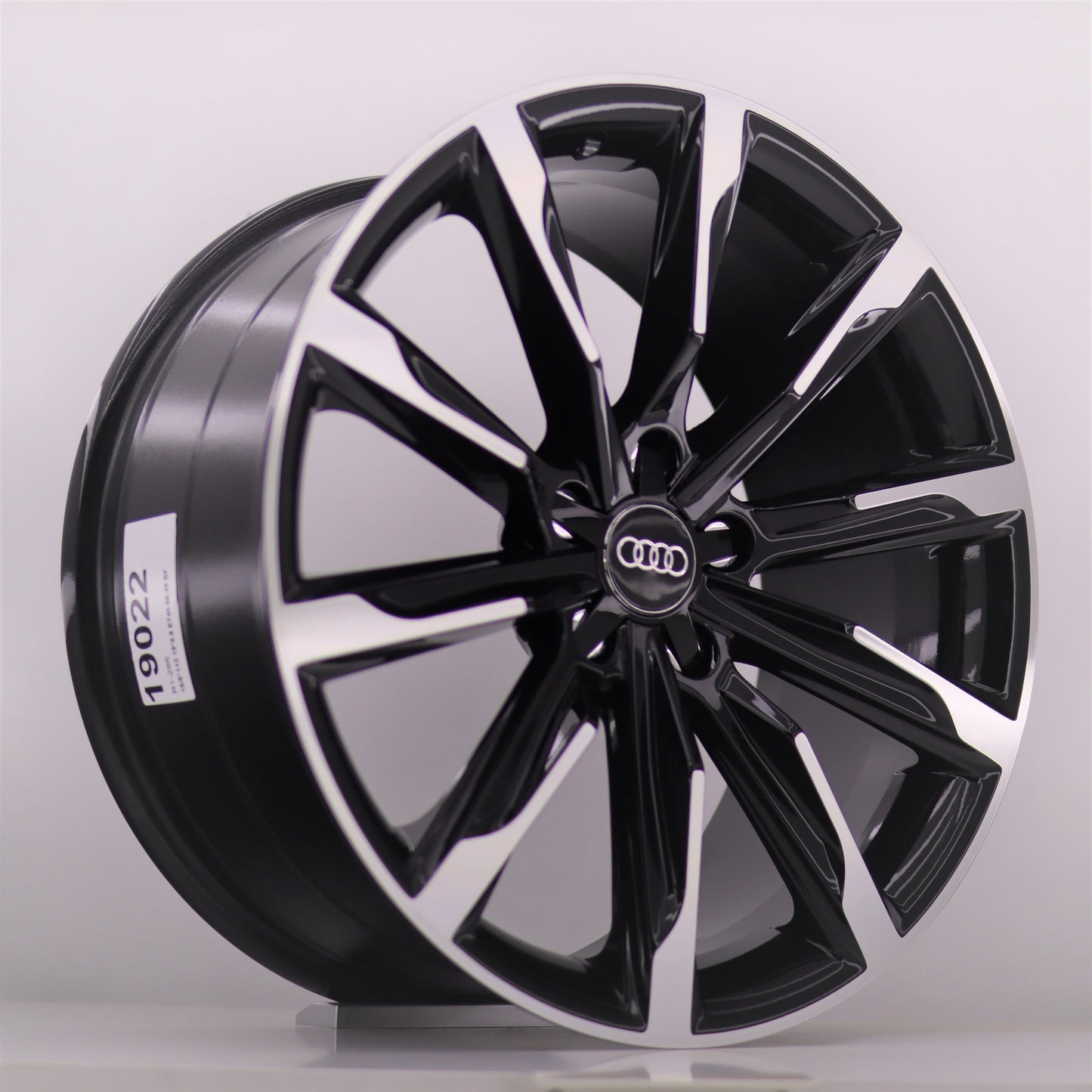 R1 Wheels 19 inç 5*112 ET40 Siyah Jant Takımı (J-806) - KolayOto