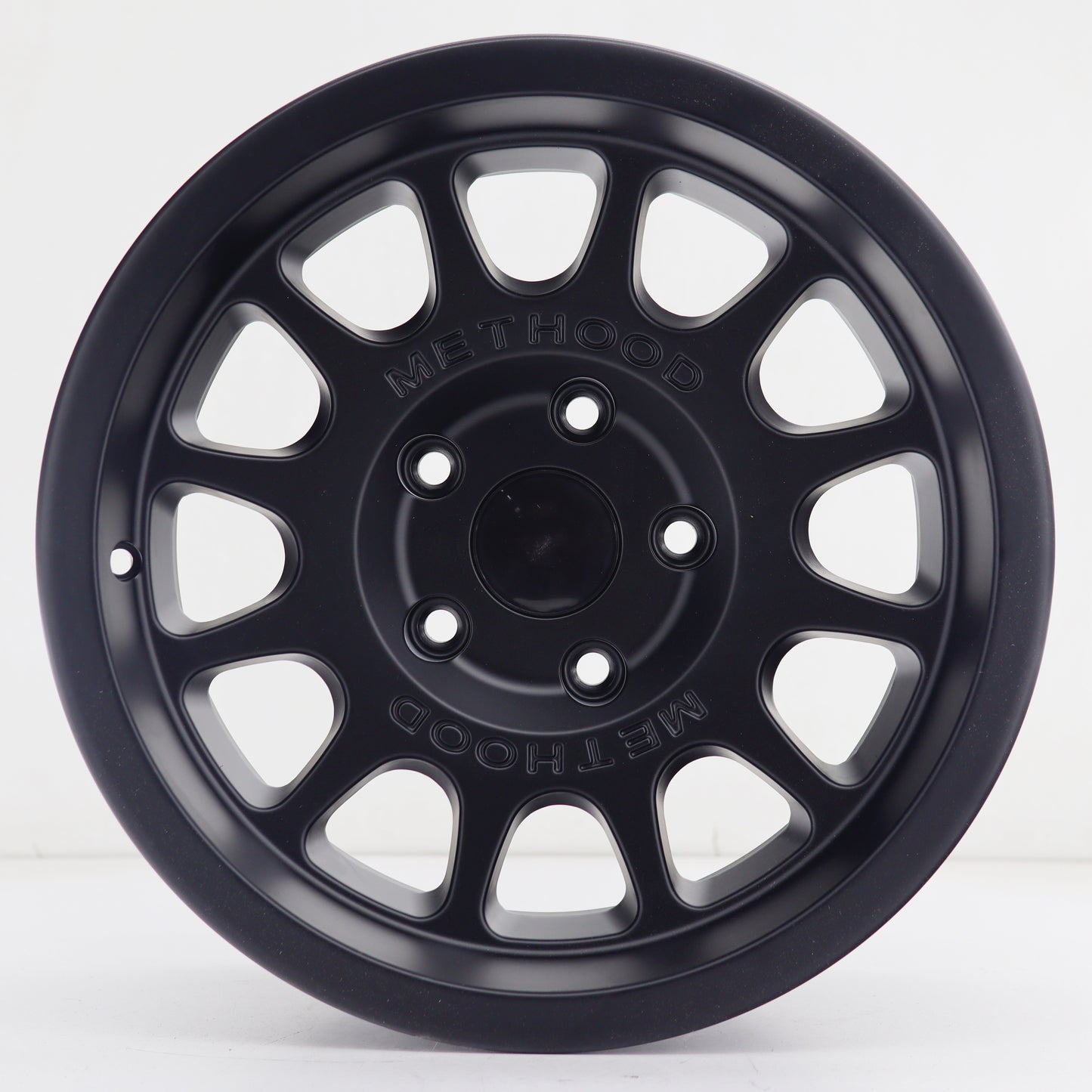 R1 Wheels 16 inç 5*120 ET00 Mat Siyah Jant Takımı (J-1058) - KolayOto