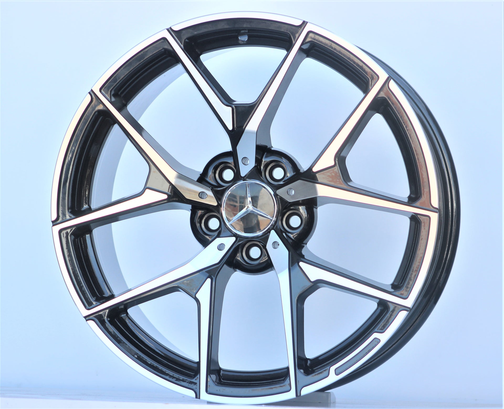 R1 Wheels 18 inç 5*112 ET40 Siyah Jant Takımı (J-1305) - KolayOto