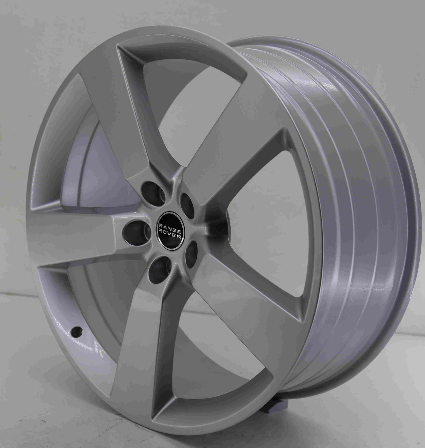 R1 Wheels 22 inç 5*120 ET45.5 Metalik Gri Jant Takımı (J-672) - KolayOto