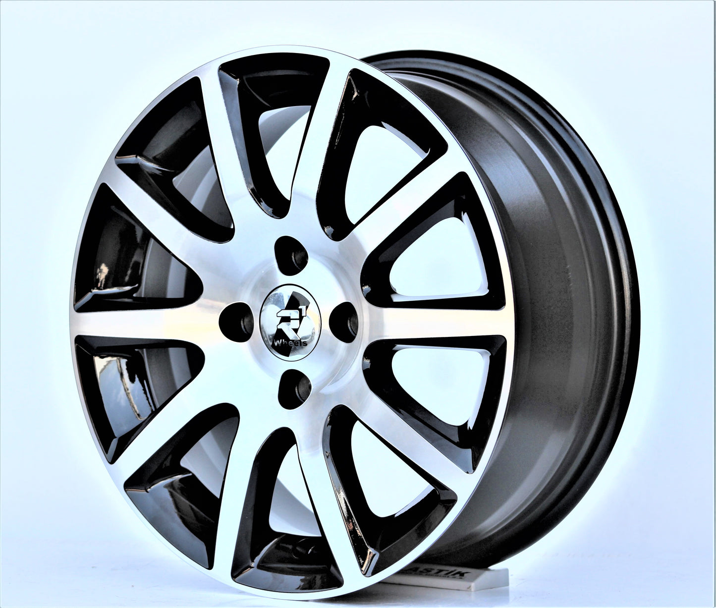 R1 Wheels 15 inç 4*100 ET35 Siyah Jant Takımı (J-259) - KolayOto