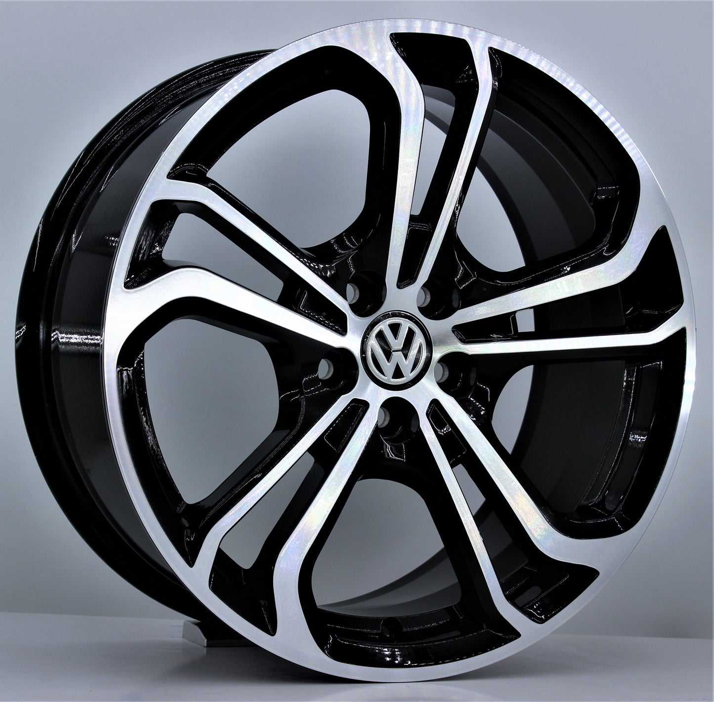 R1 Wheels 17 inç 5*100 ET40 Siyah Jant Takımı (J-1021) - KolayOto