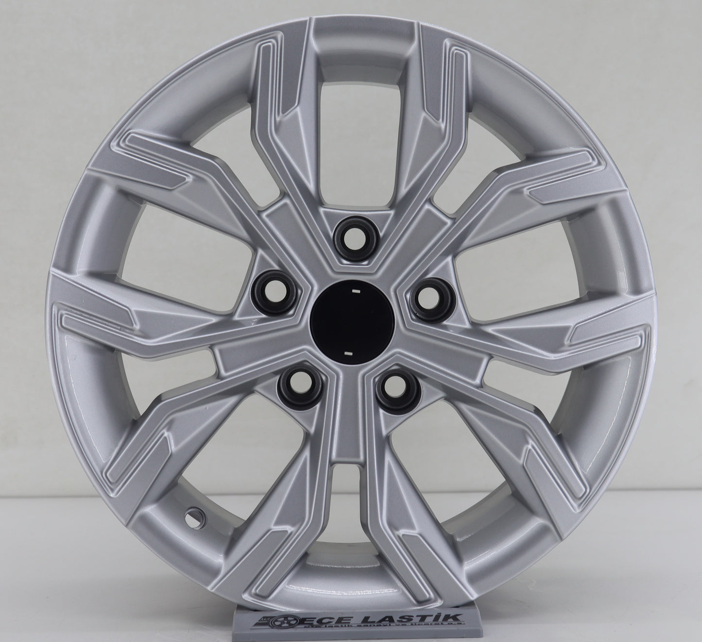 R1 Wheels 15 inç 5*114.3 ET35 Metalik Gri Jant Takımı (J-1046) - KolayOto