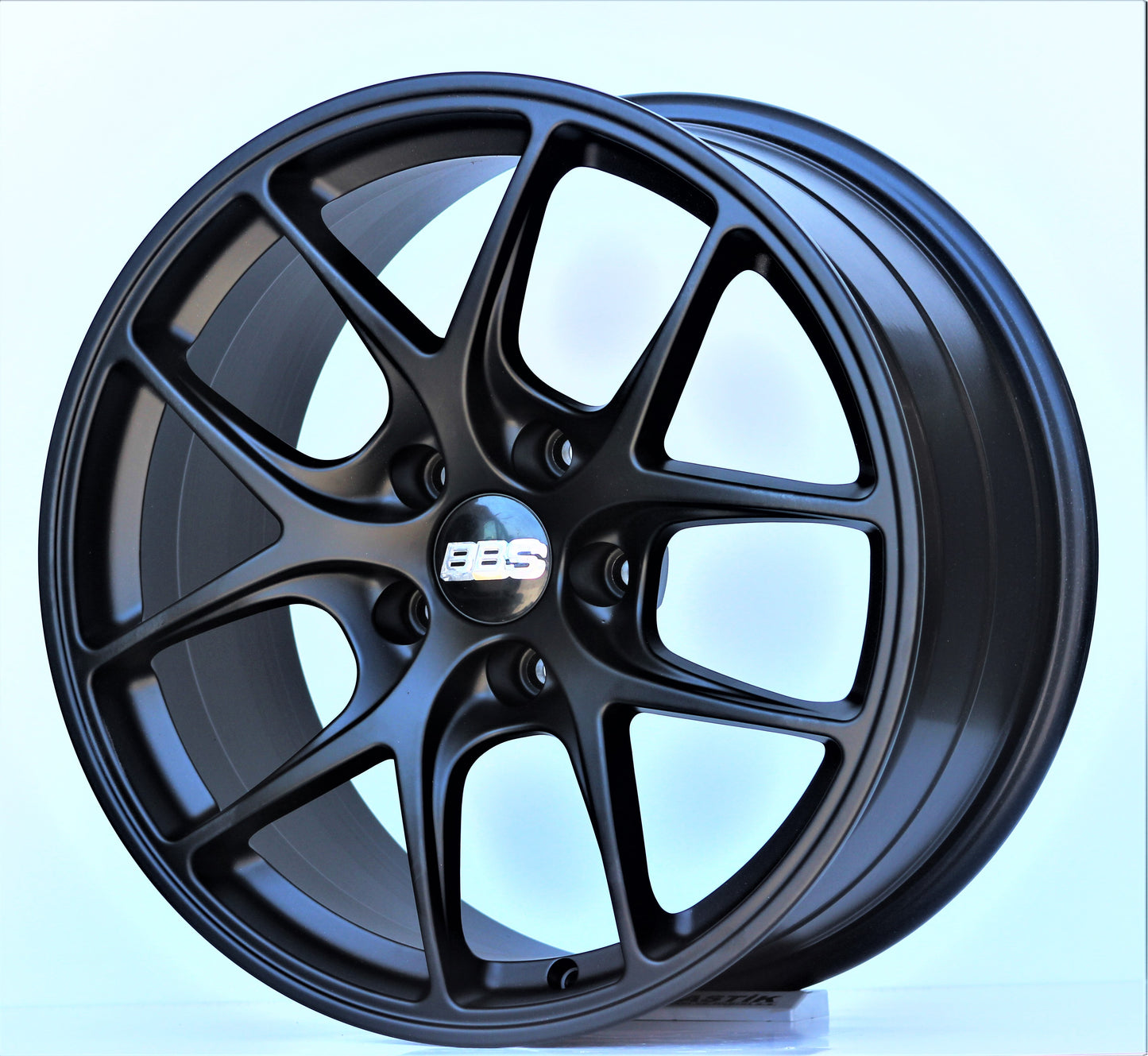 R1 Wheels 18 inç 5*120 ET40 Mat Siyah Jant Takımı (J-1345) - KolayOto