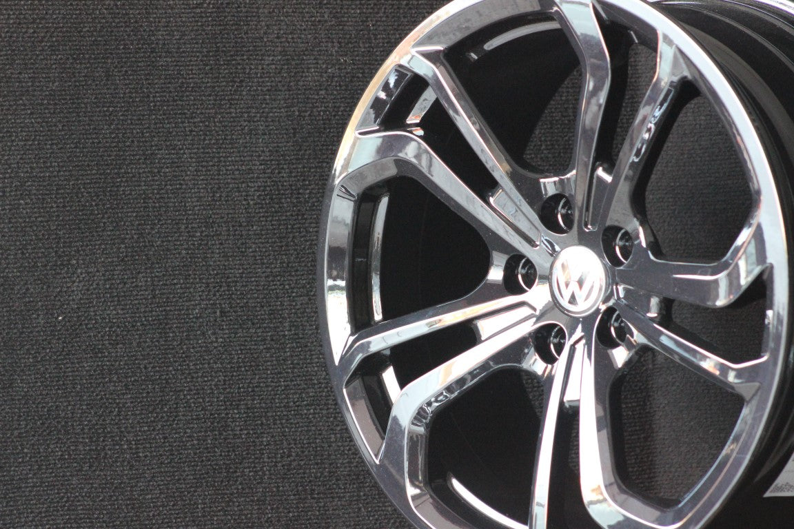 R1 Wheels 18 inç 5*112 ET45 Siyah Jant Takımı (J-201) - KolayOto