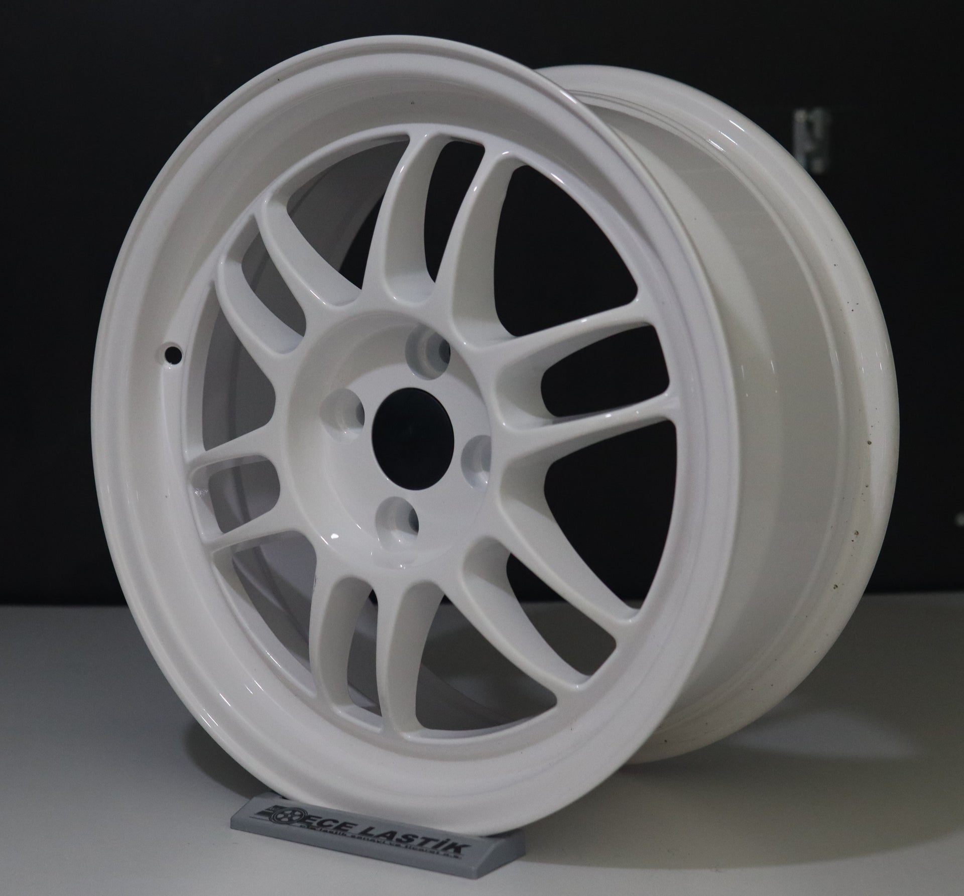 EMR 16 inç 4*100 ET35 Beyaz Jant Takımı (J-1963) - KolayOto