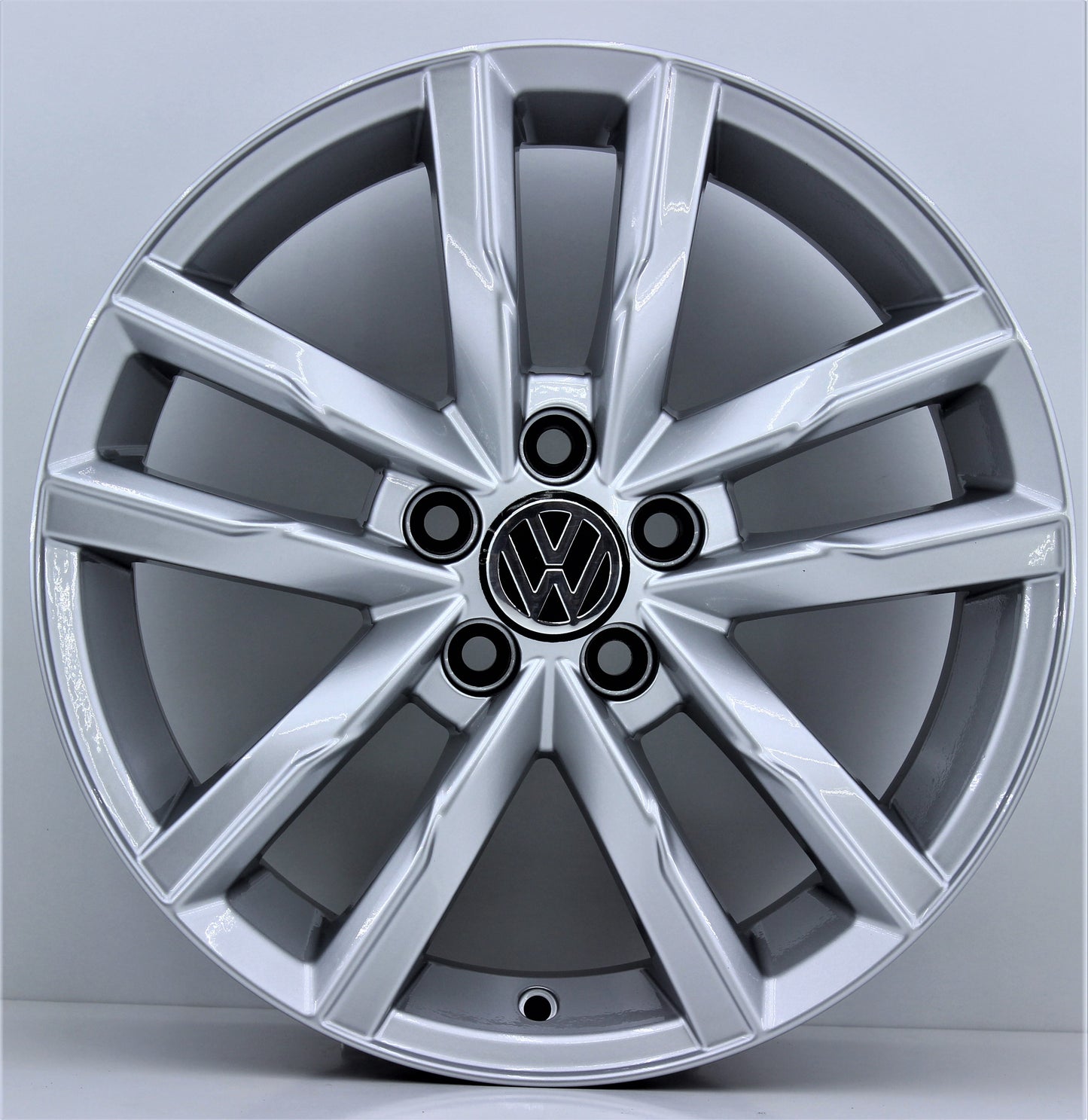 R1 Wheels 16 inç 5*120 ET35 Metalik Gri Jant Takımı (J-1321) - KolayOto