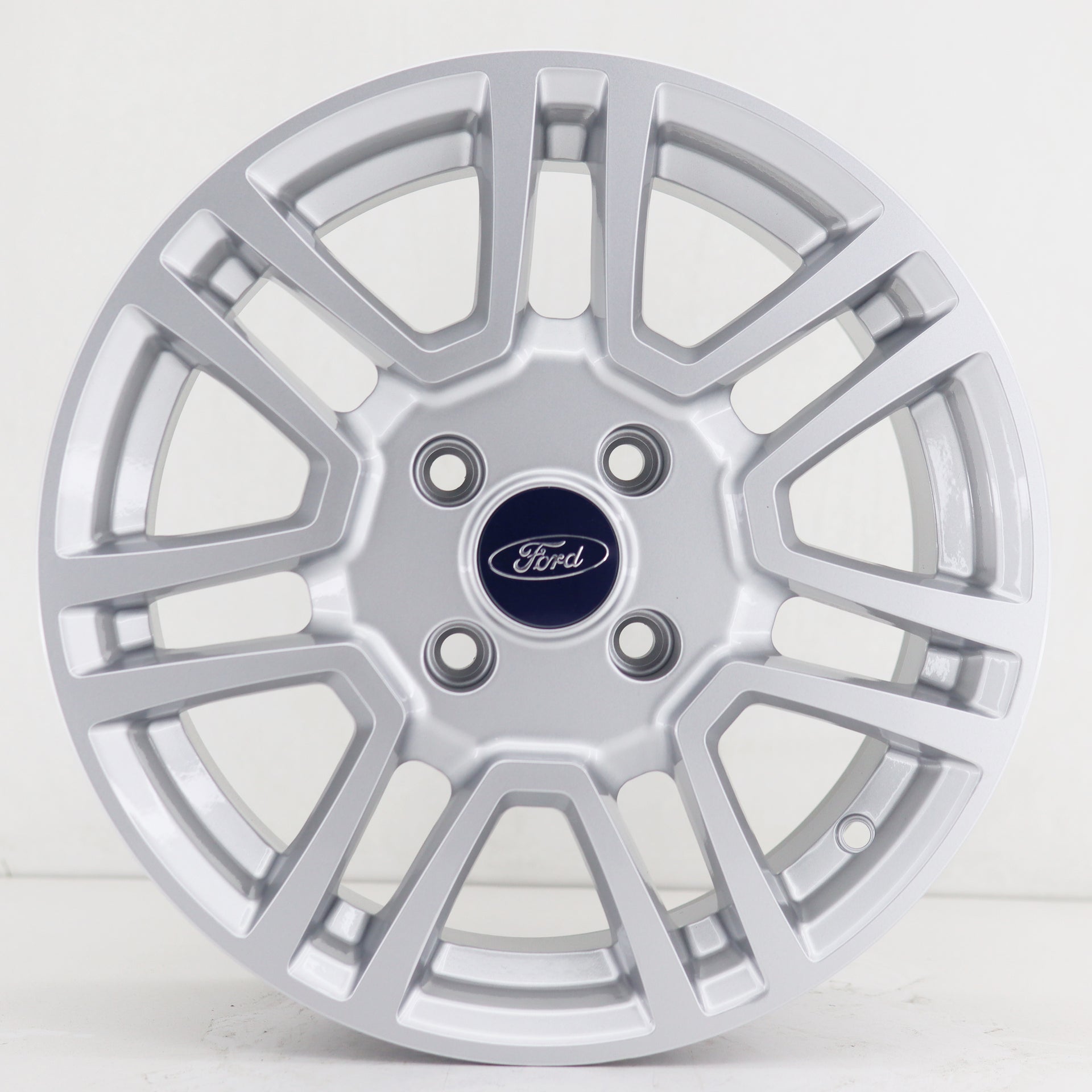 R1 Wheels 15 inç 4*108 ET35 Metalik Gri Jant Takımı (J-578) Modelleri