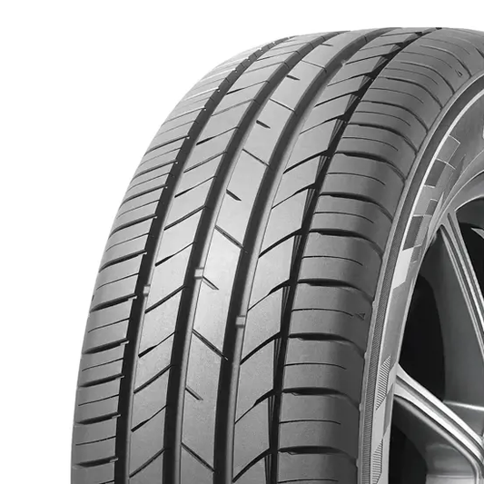 Kumho Ecsta HS52 215/45R17 91W XL