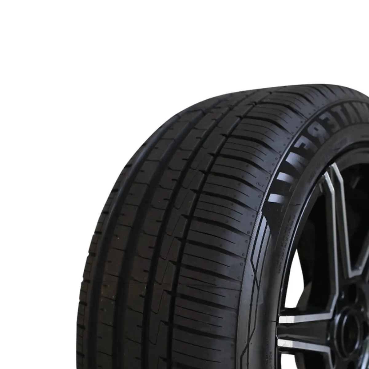 Waterfall Unique UHP 195/65R15 95V XL - KolayOto
