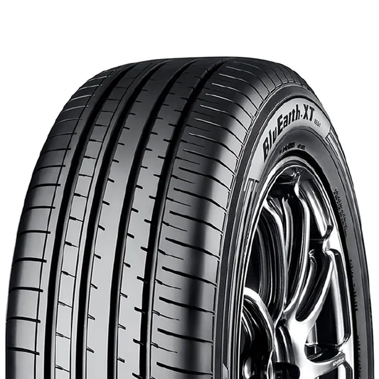 Yokohama BluEarth-XT AE61 215/55R18 99V XL
