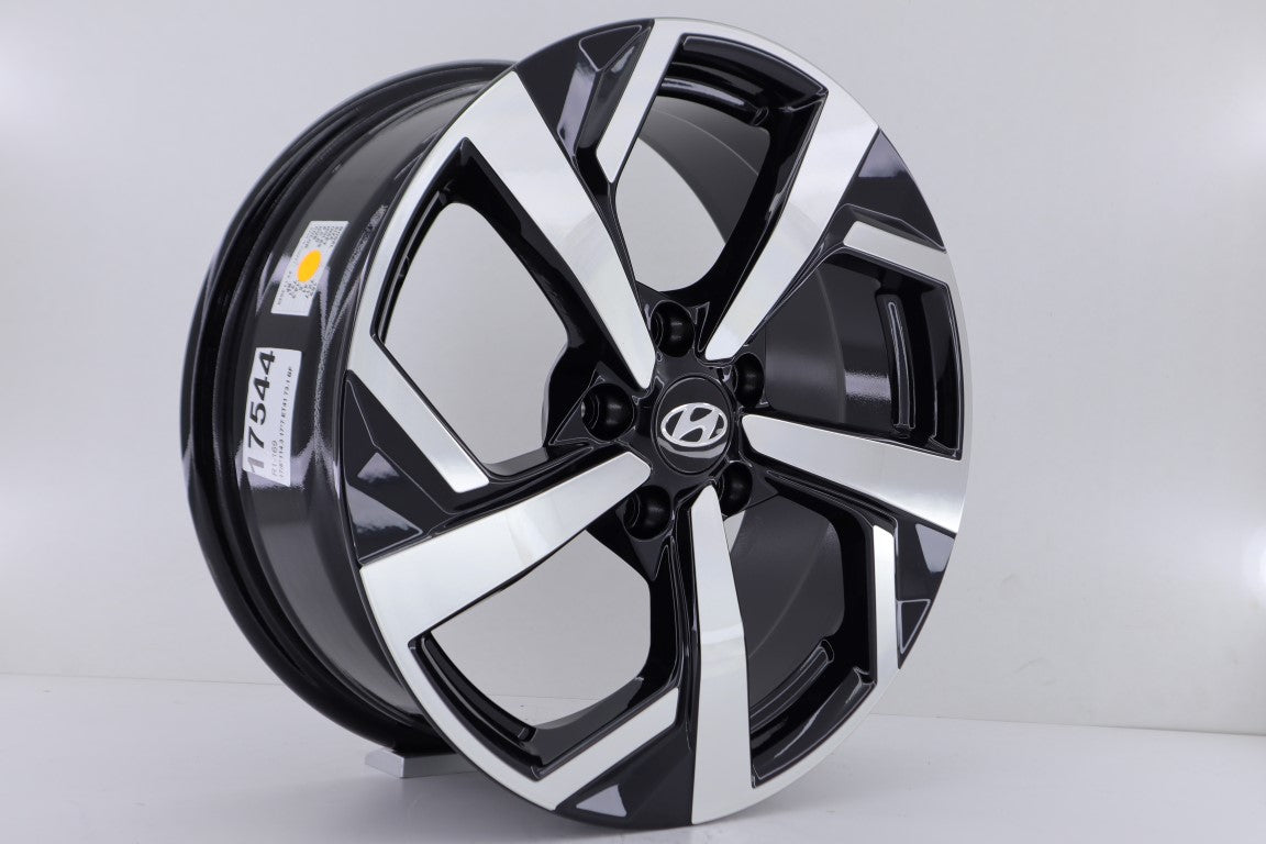 R1 Wheels 17 inç 5*114.3 ET41 Siyah Jant Takımı (J-648) - KolayOto