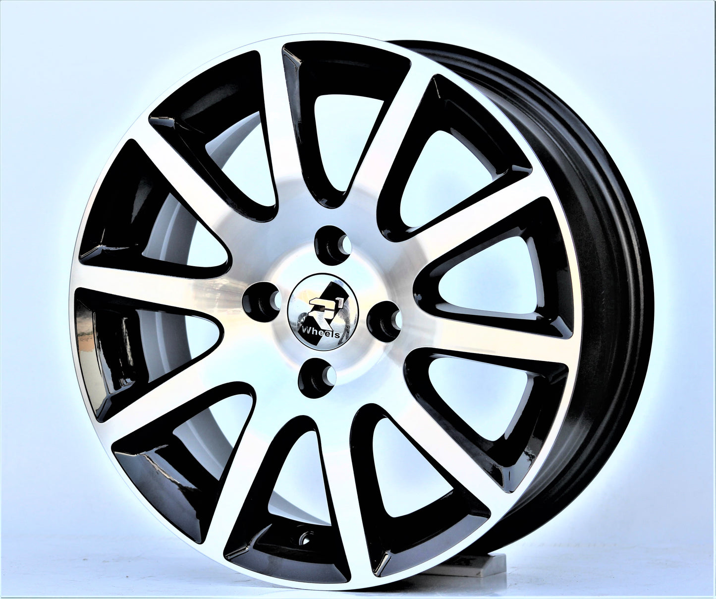 R1 Wheels 15 inç 4*100 ET35 Siyah Jant Takımı (J-259) - KolayOto