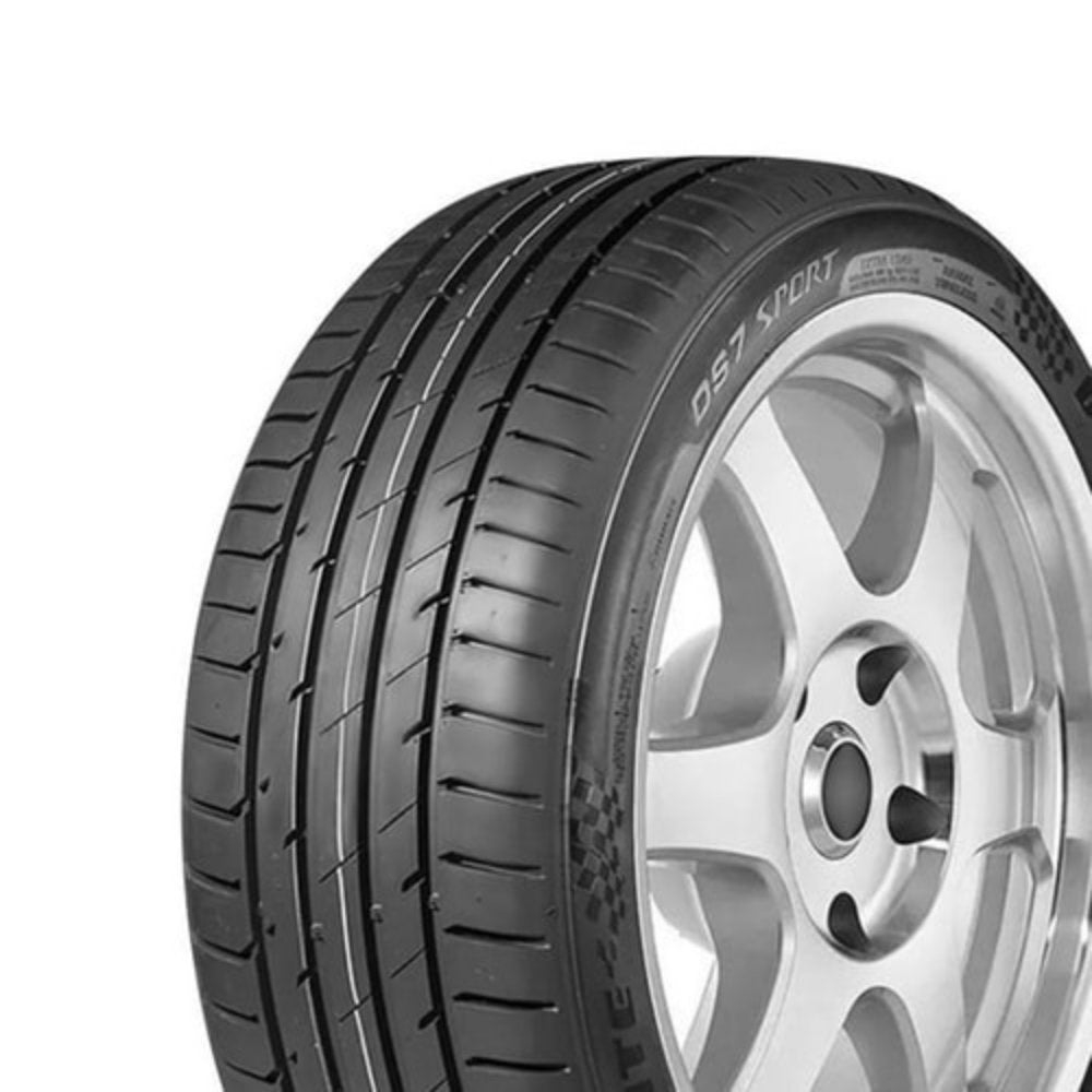 Delinte DS7 Sport 245/40R19 98Y XL Lastiği