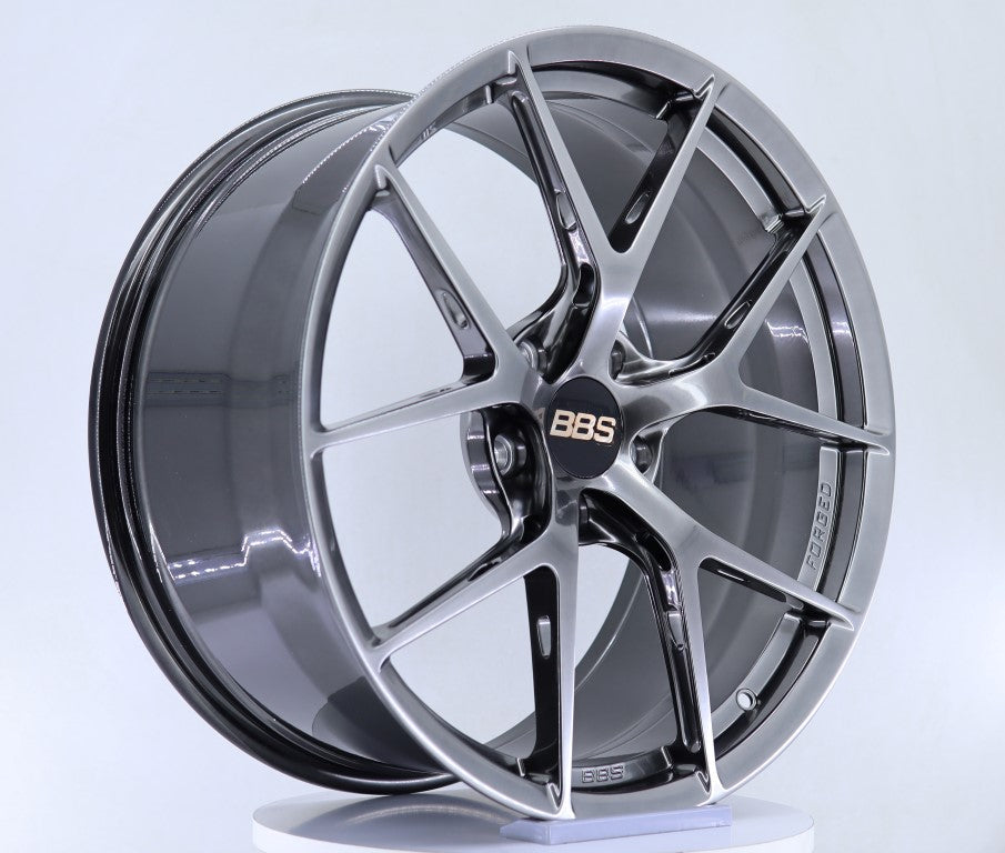 R1 Wheels 20 inç 5*120 ET32 Siyah Jant Takımı (J-1456) - KolayOto