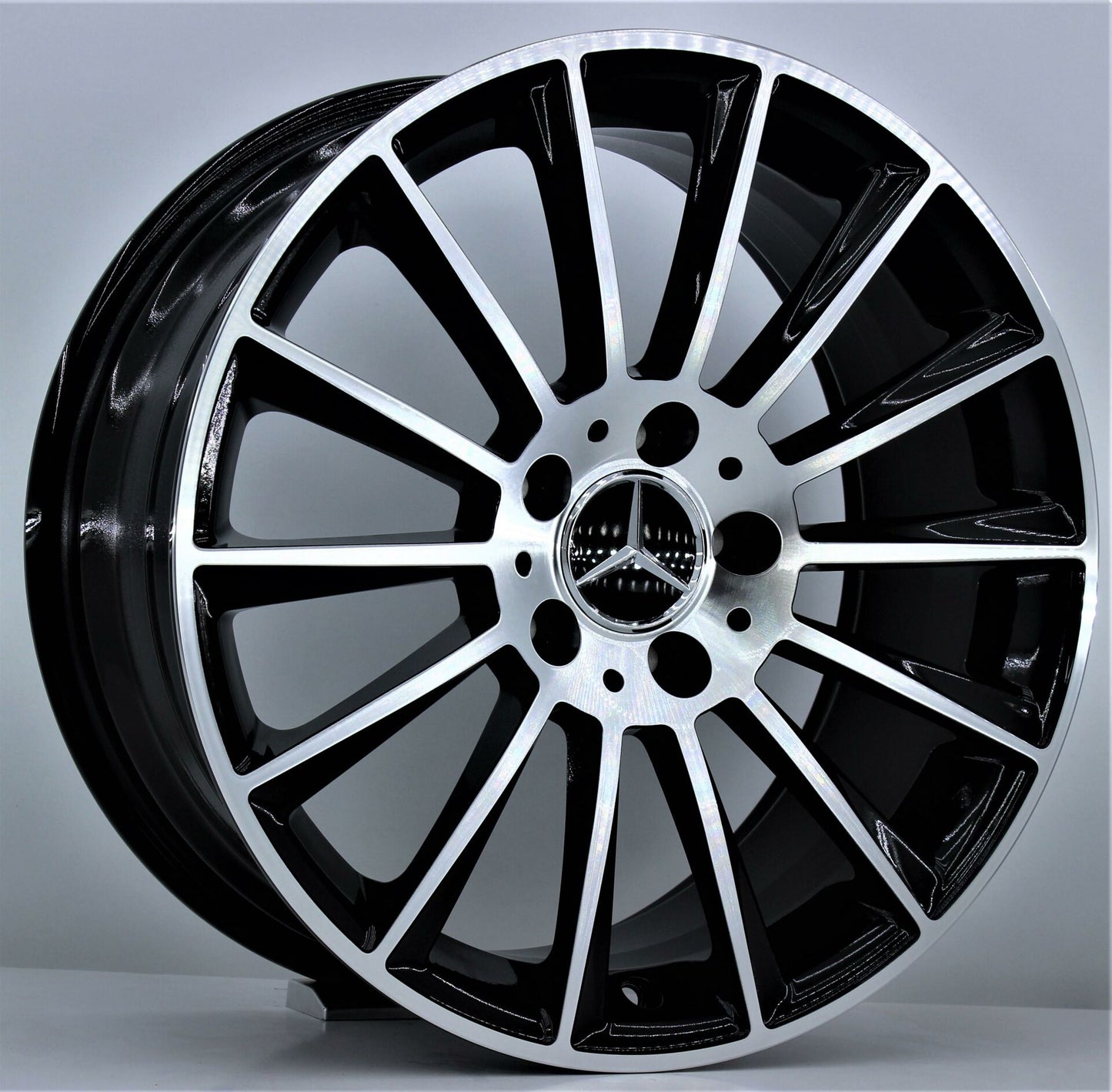 R1 Wheels 19 inç 5*112 ET48 Parlak Siyah Jant Takımı (J-487) - KolayOto