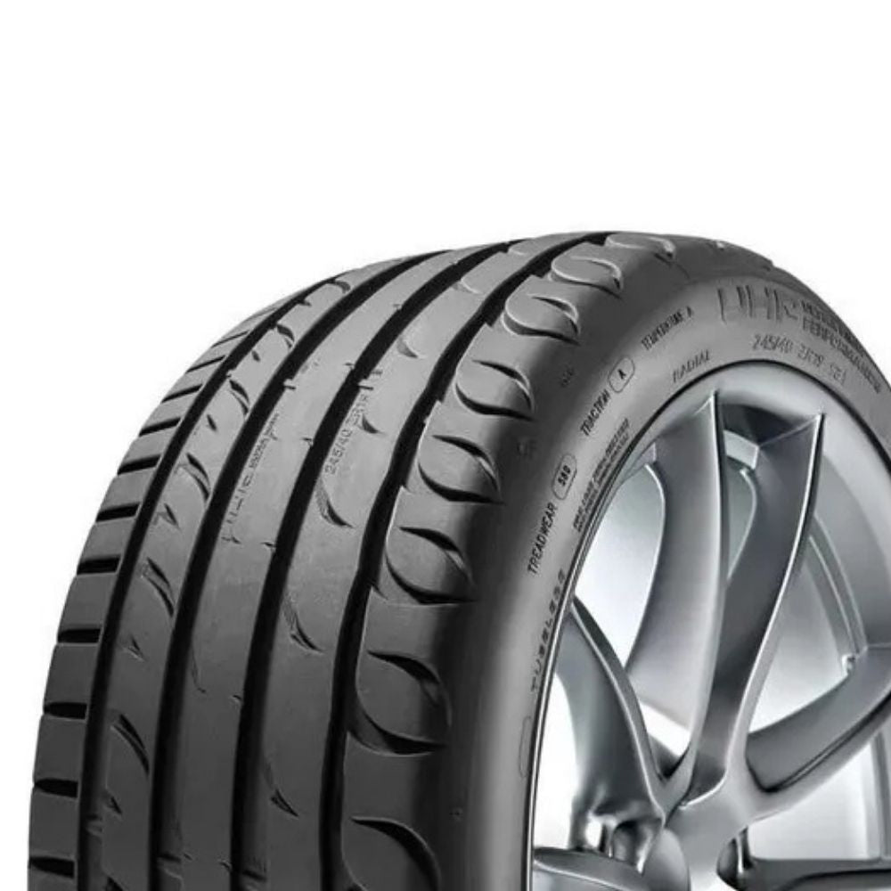 Riken Ultra High Performance 235/45R18 98W XL Lastiği