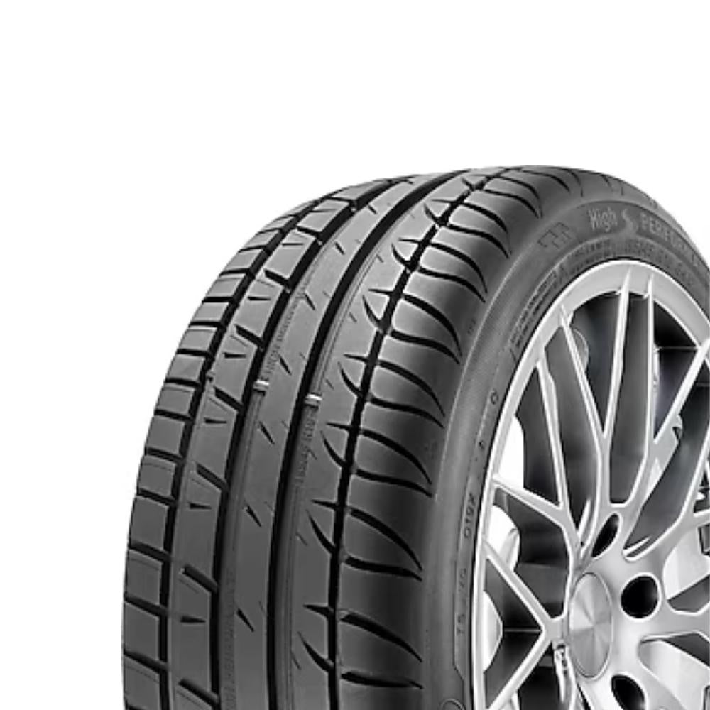 Strial High Performance 195/60R15 88H Lastiği