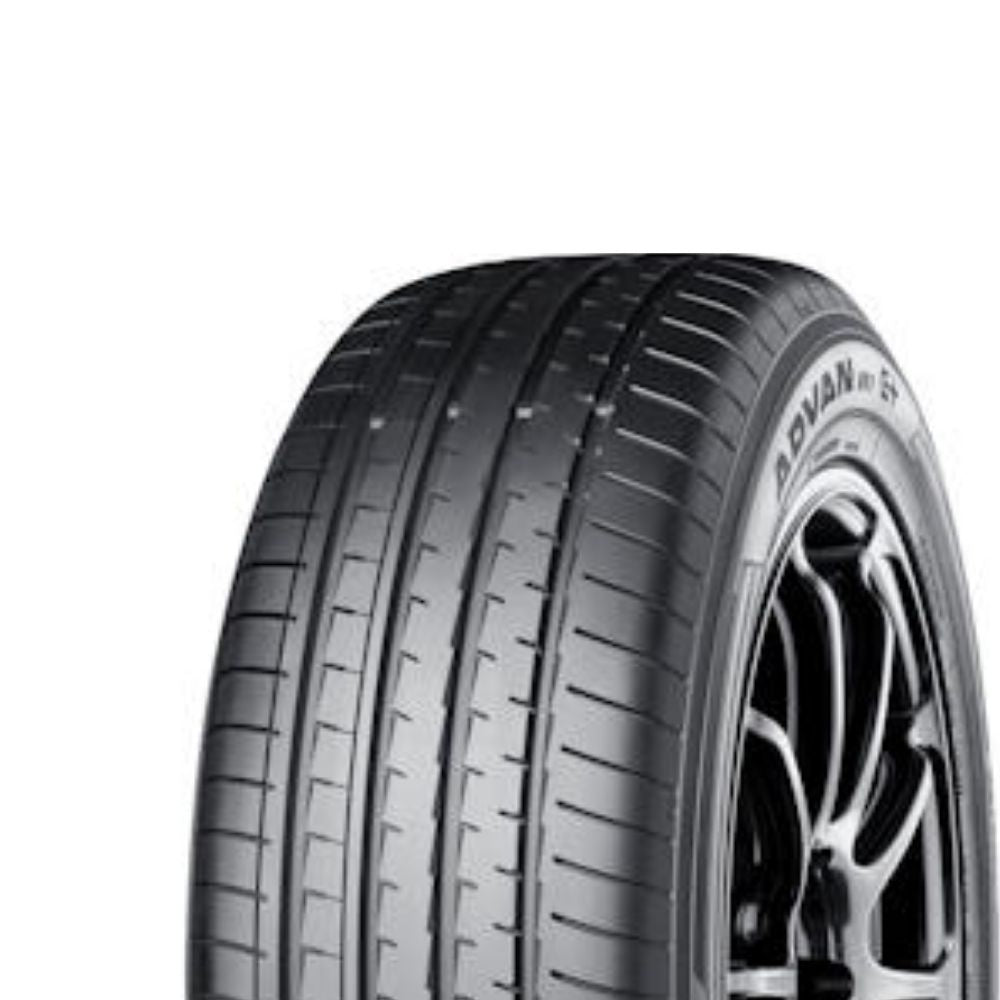 Yokohama Advan V61 225/55R19 99V Lastiği