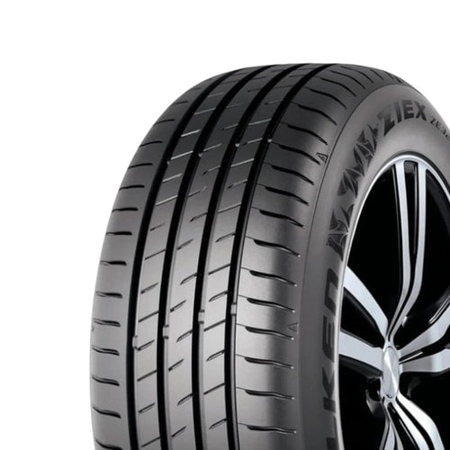 Falken Ziex ZE320 245/45R18 100W XL Lastiği
